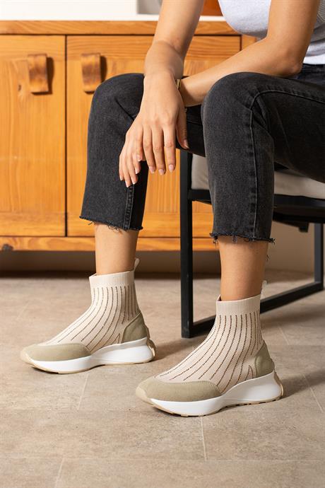 Kadın Bej Triko Taşlı Çorap Formlu Rahat Spor Ayakkabı Ribas