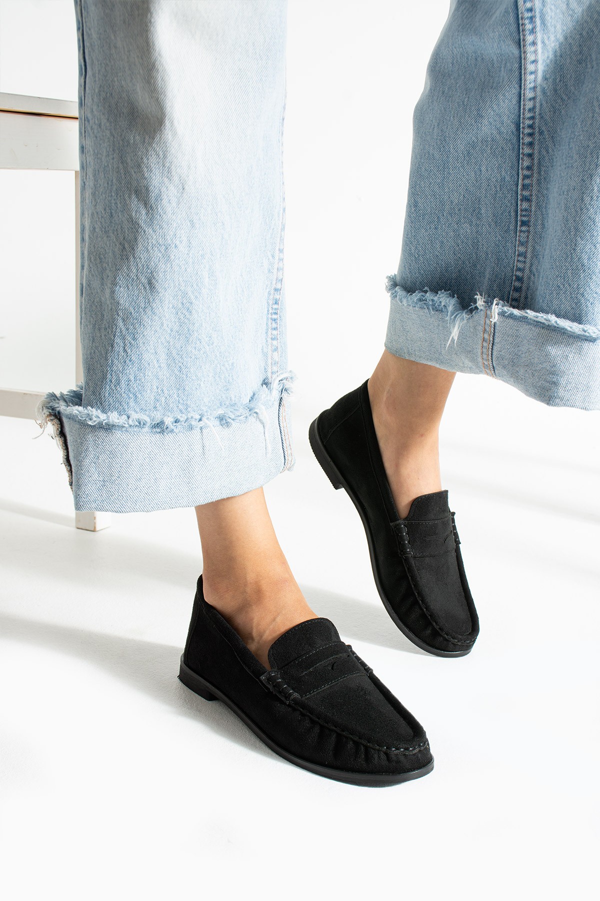 Lucy Kadın Loafer Saraç Detaylı Rahat Günlük Ayakkabı Siyah süet