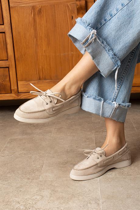 Kadın Bej Süet Düz Taban Bağcıklı Loafer Günlük Ayakkabı Bonk