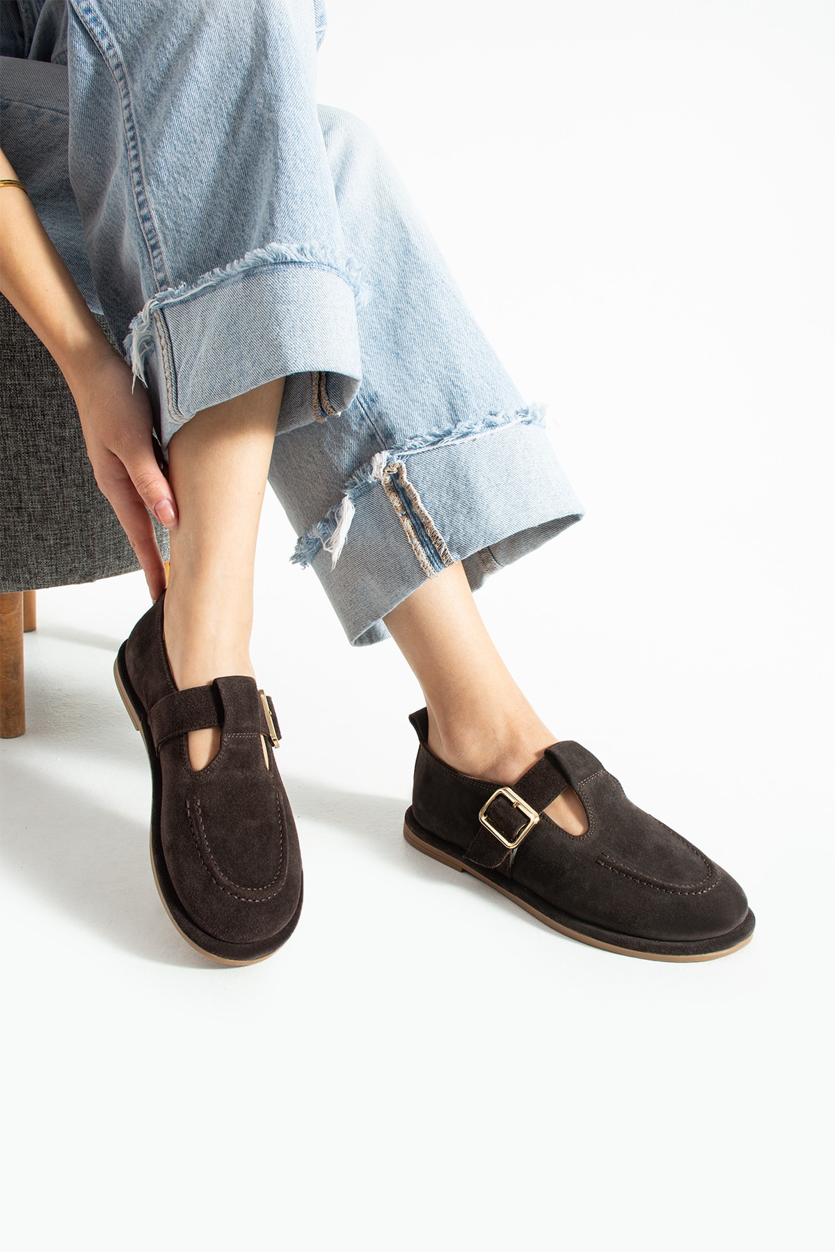 Cass Hakiki Deri Altın Ayarlanabilir Toka Detaylı Kadın Loafer- Kahve Hakiki Süet