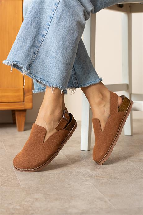 Kadın Taba süet Step Kapalı Burun, Sabo Tarzı, Kemer Detaylı Şık Kadın Terlik