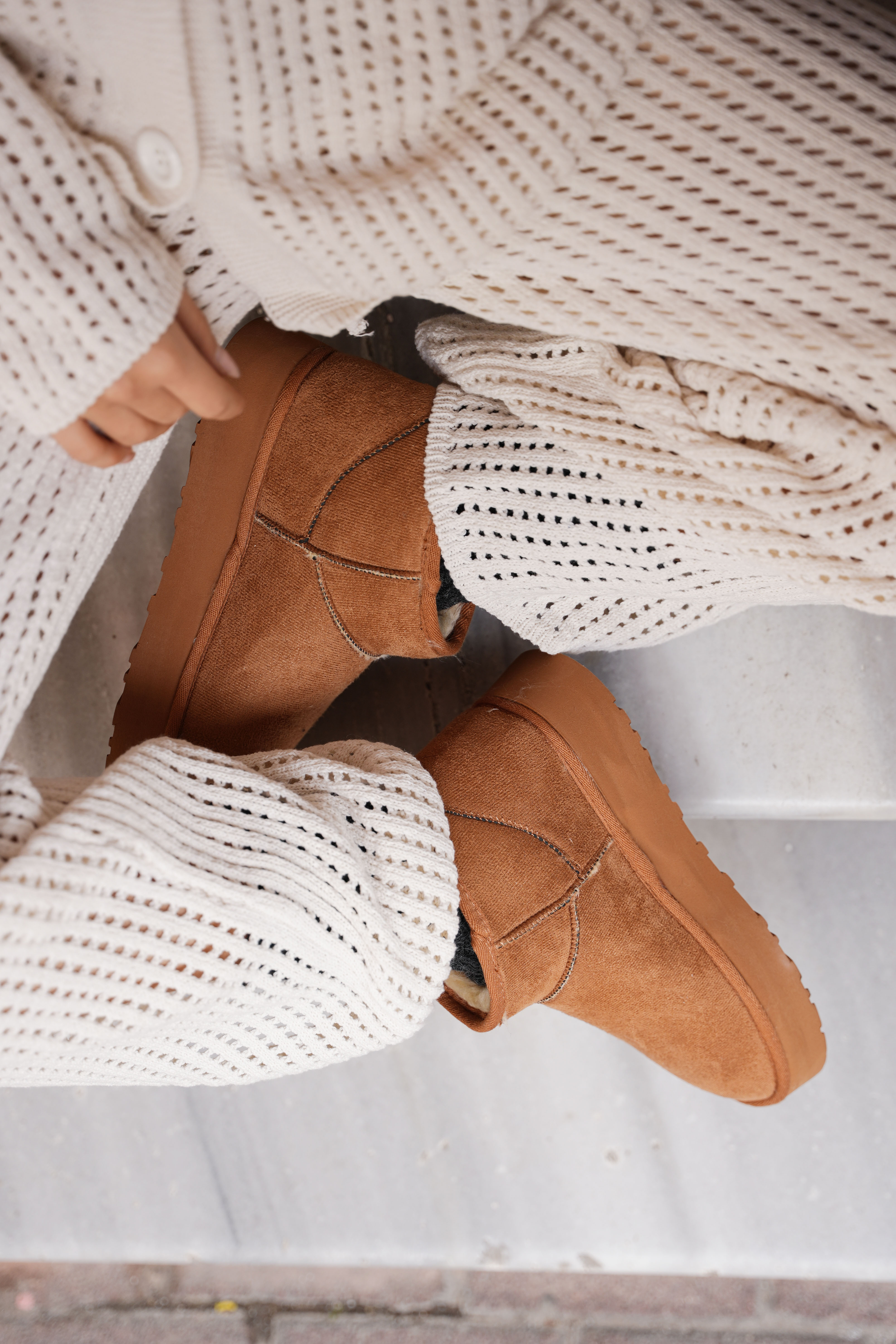 Kadın Mini Taba Süet Içi Kürklü Kalın Taban Kadın Bot Perissa