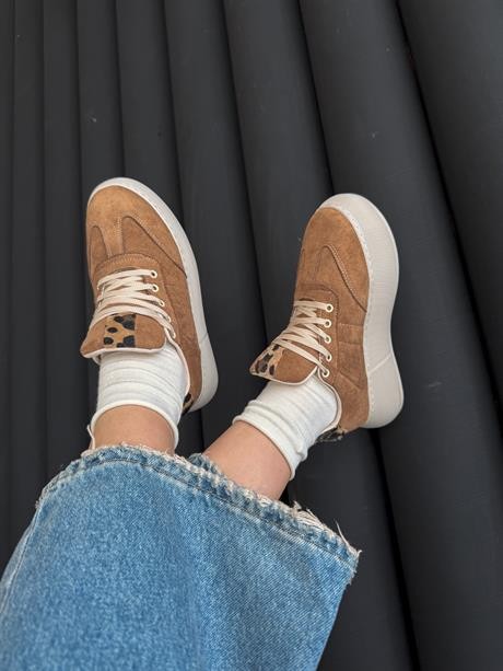 Kadın Sneaker Taba Süet Yüksek Taban Bağcıklı Spor Ayakkabı Leopar Desenli Azin