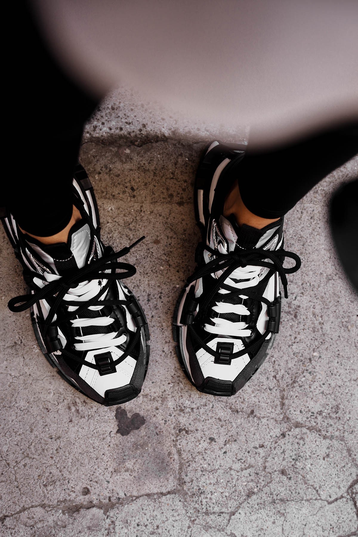 Kadın lopez Siyah Beyaz Bağcık Detaylı Sneaker Spor Ayakkabı
