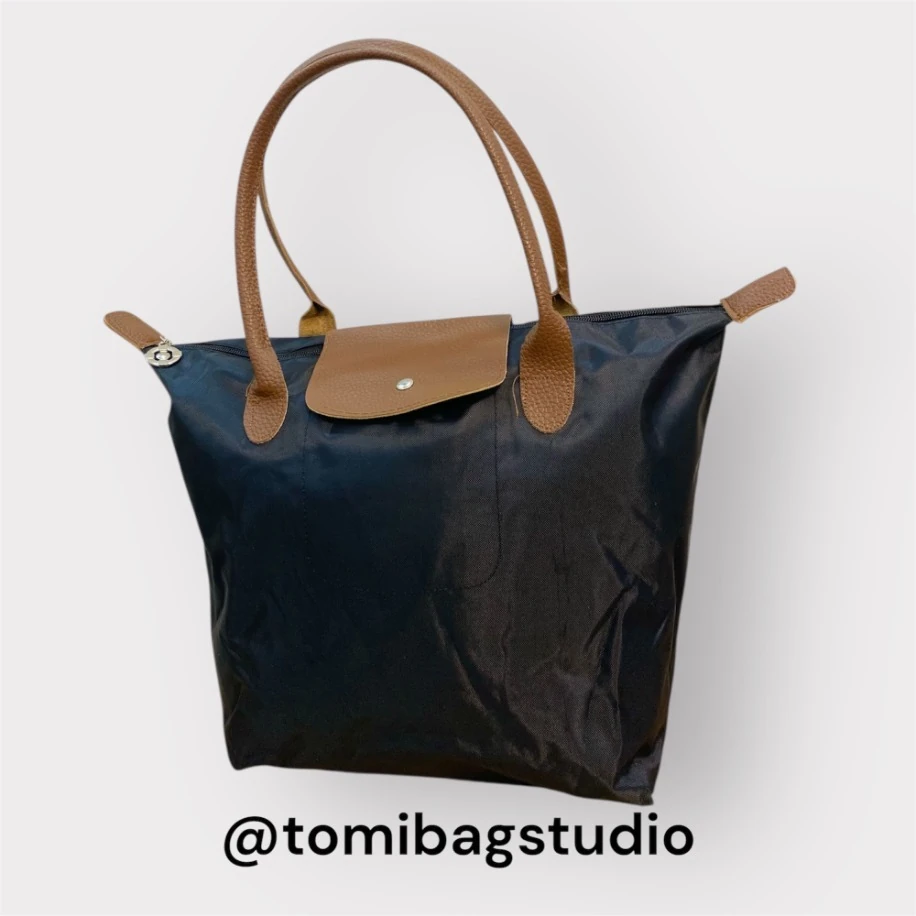 Champ Model Siyah – Büyük El ve Omuz Çantası