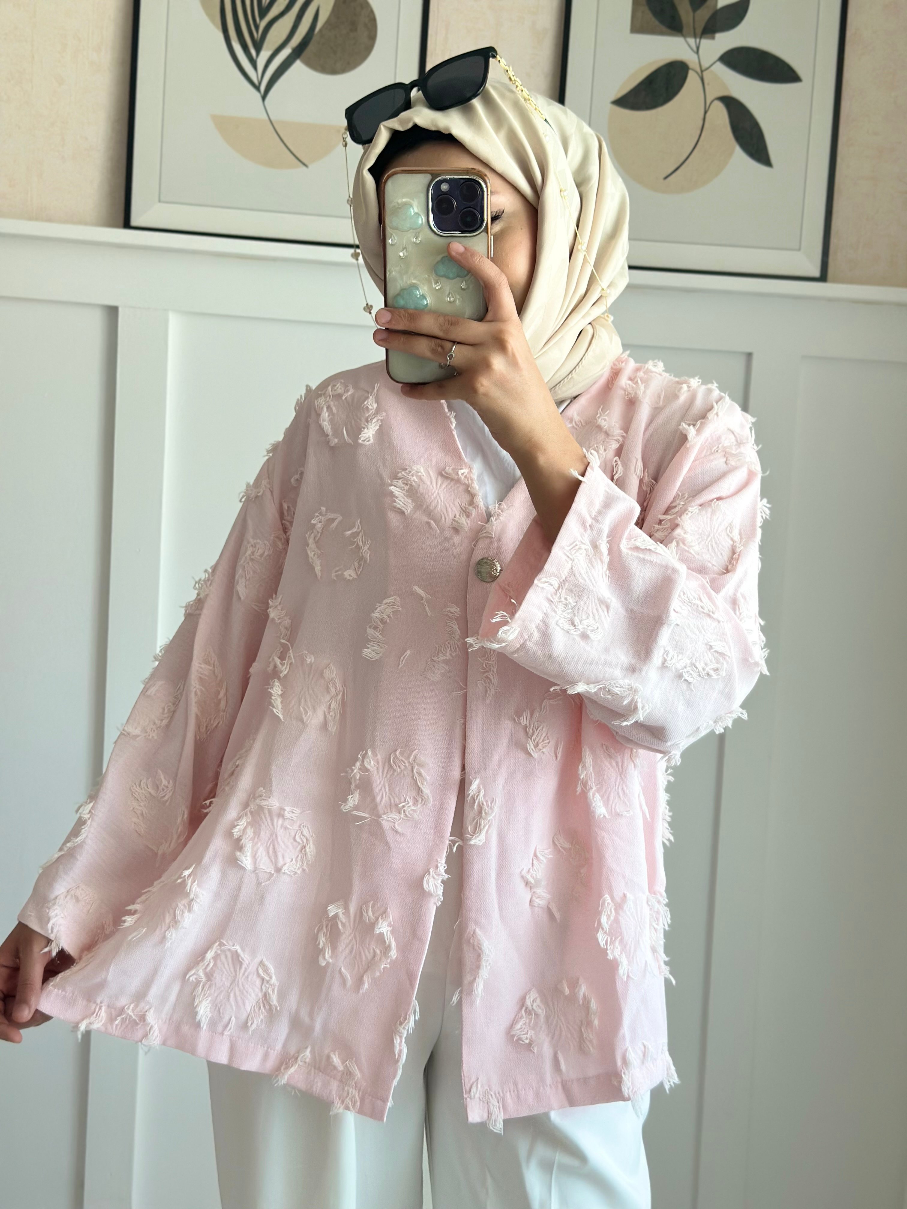 Tek Düğmeli Püskül Detaylı Yırtmaçlı Kimono -Pudra