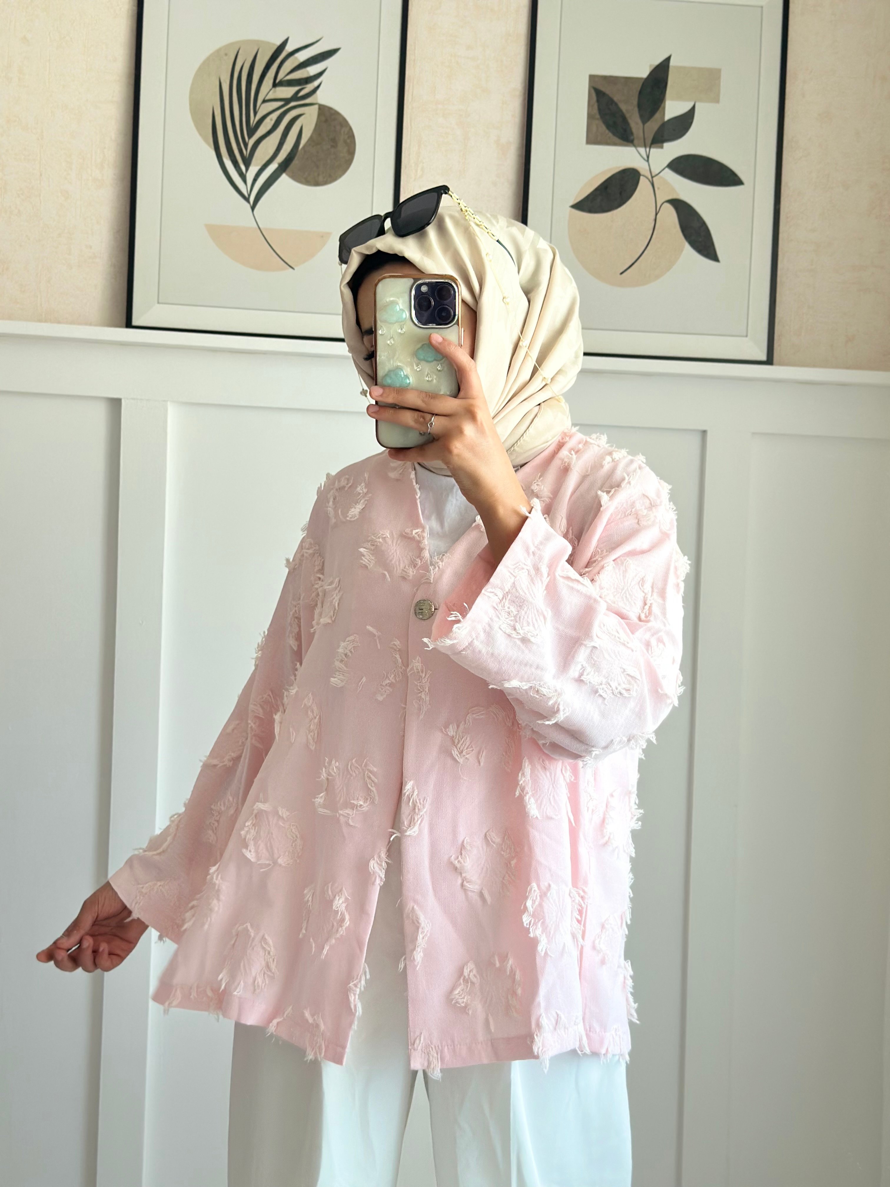 Tek Düğmeli Püskül Detaylı Yırtmaçlı Kimono -Pudra