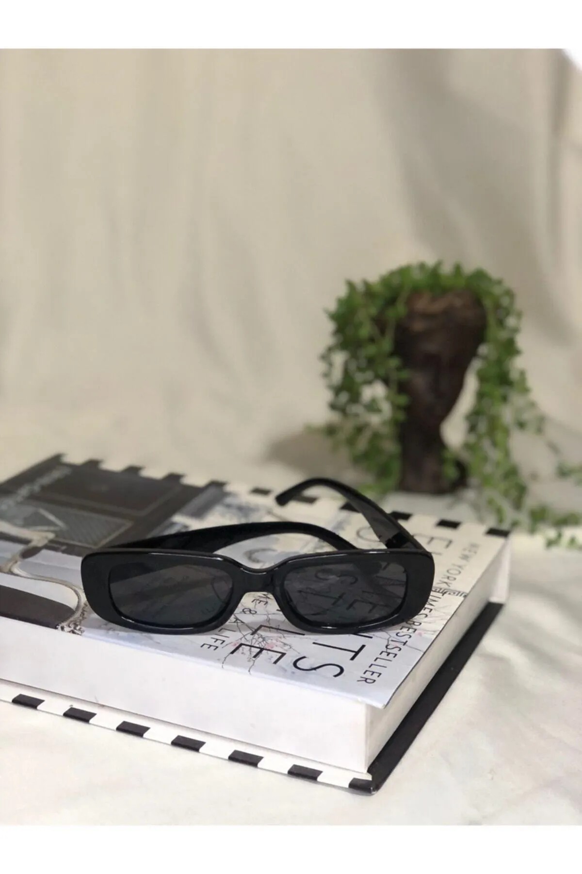 Lily Black Unisex Siyah Gunes Gozlugu