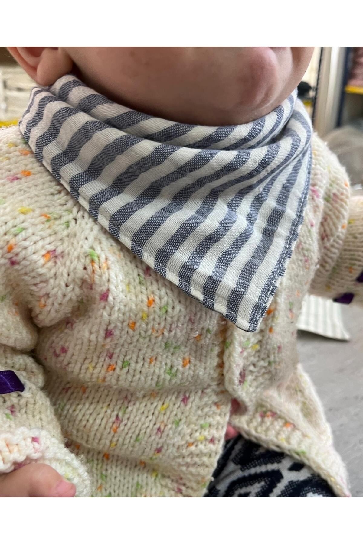 Çift Katlı Müslin Kumaş İki Çıtçıtlı Bebek Salya Önlük & Fular (3 ADET)