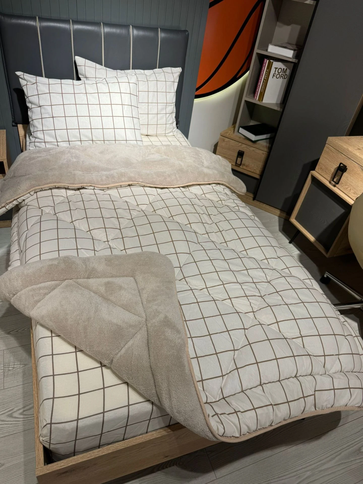 Krem Kare Tek Kişilik Welsoft Pufidik Uyku Seti Love (Lastikli Çarşaflı)