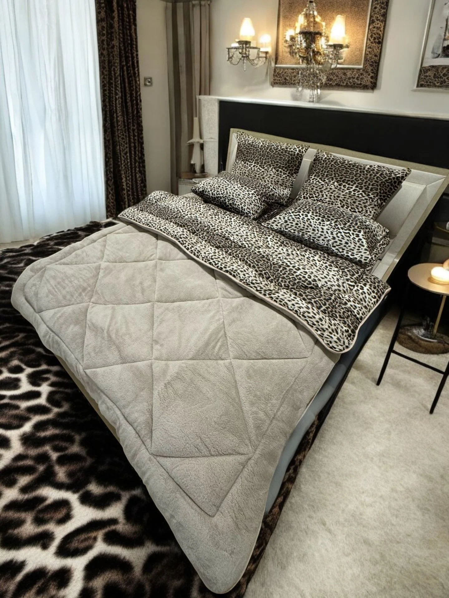 Leopar Desenli Çift Kişilik Welsoft Pufidik Uyku Seti  (Lastikli Çarşaflı)