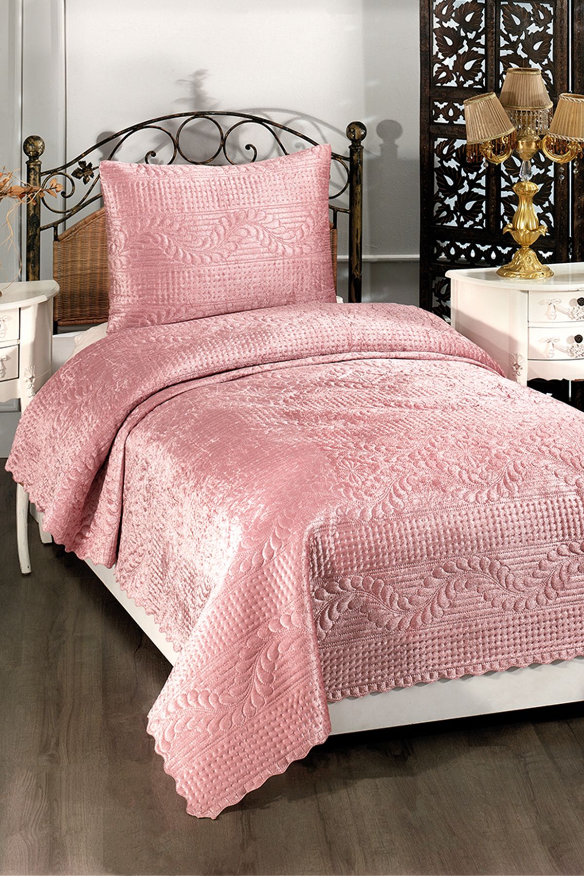 Velica Tek Kişilik Kadife Yatak Örtüsü  - Pudra