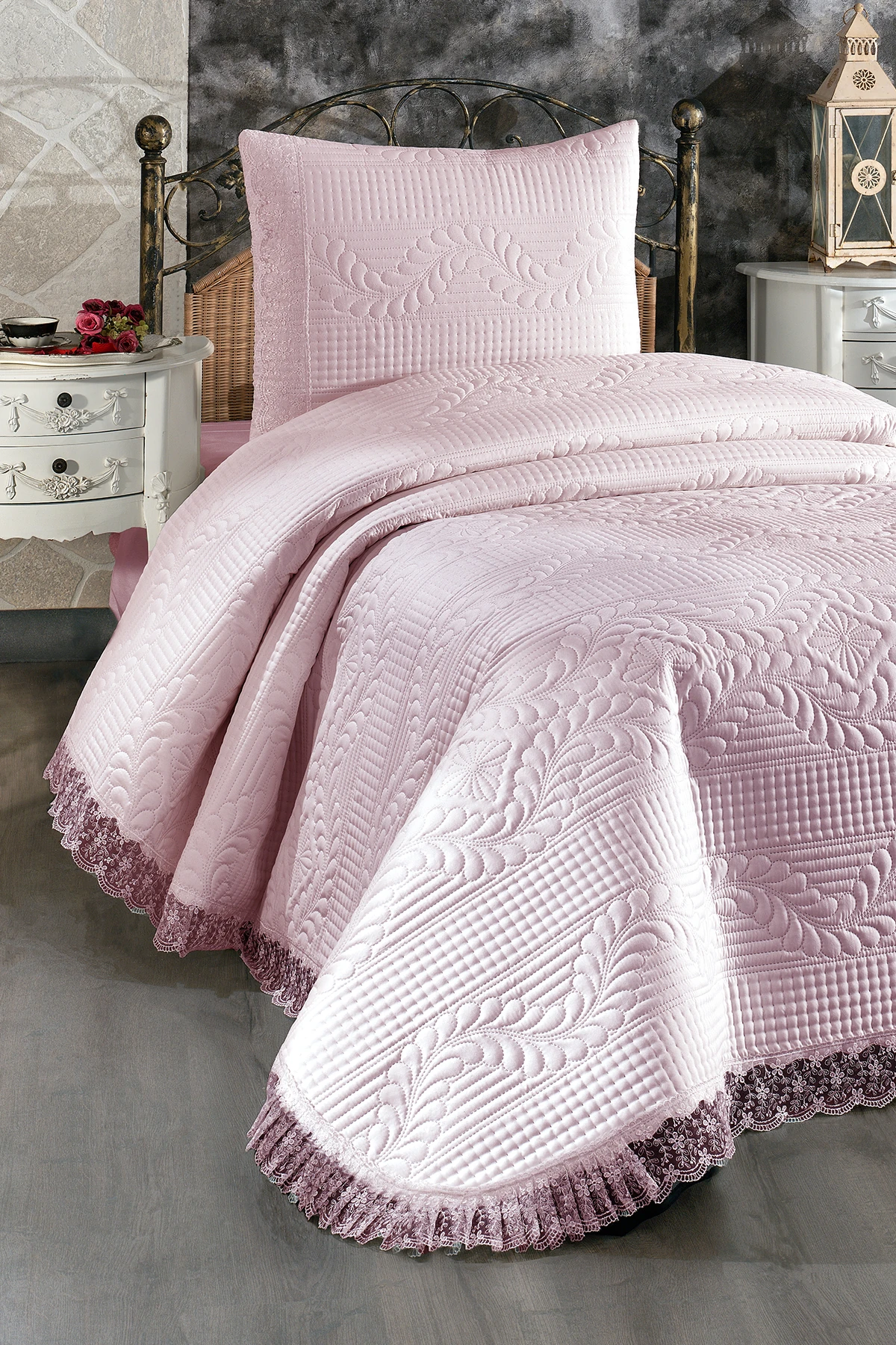 Siena Tek Kişilik Dantelli Yatak Örtüsü  - Pudra