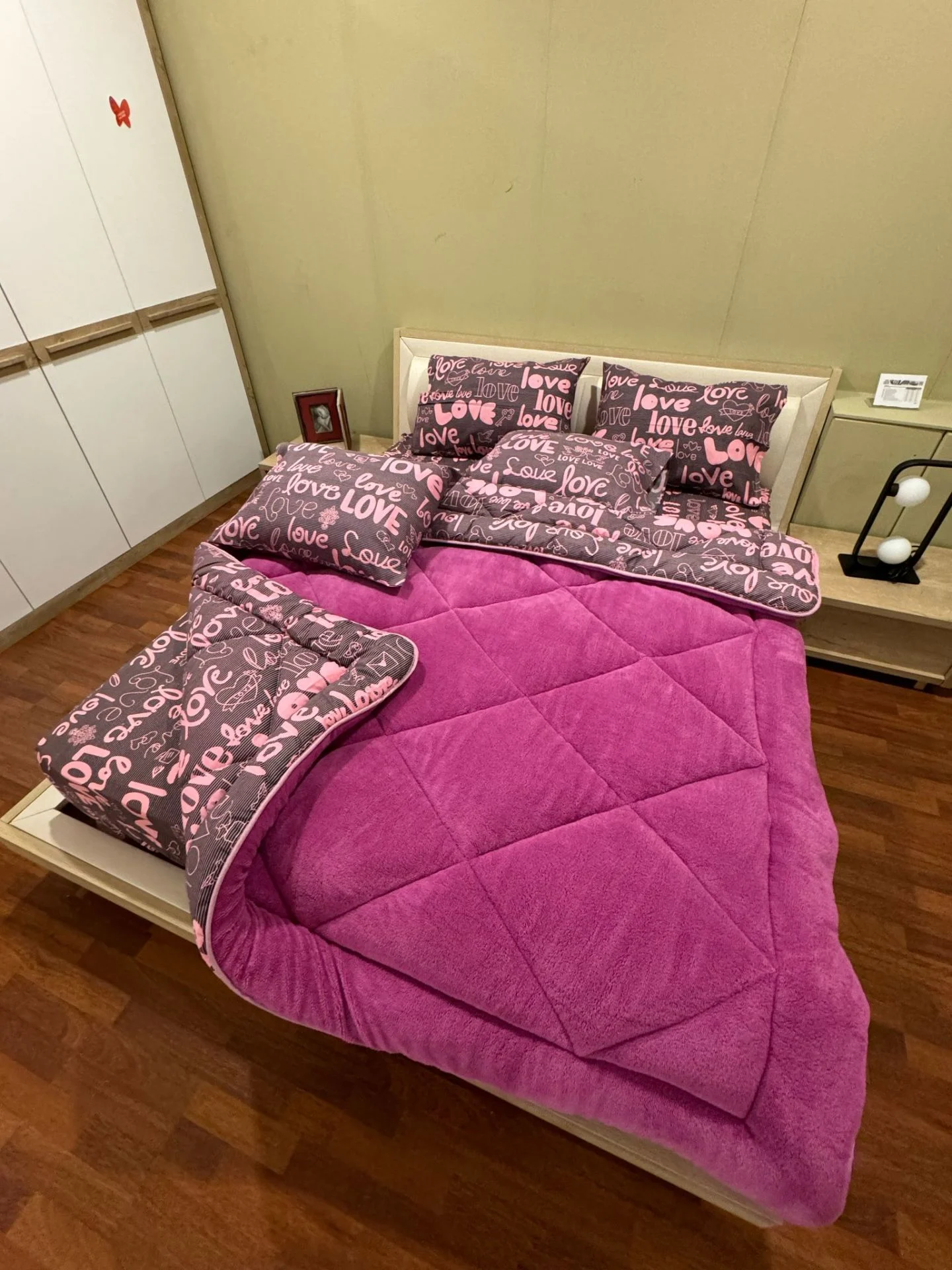 Love Çift Kişilik Welsoft Pufidik Uyku Seti (Lastikli Çarşaflı)