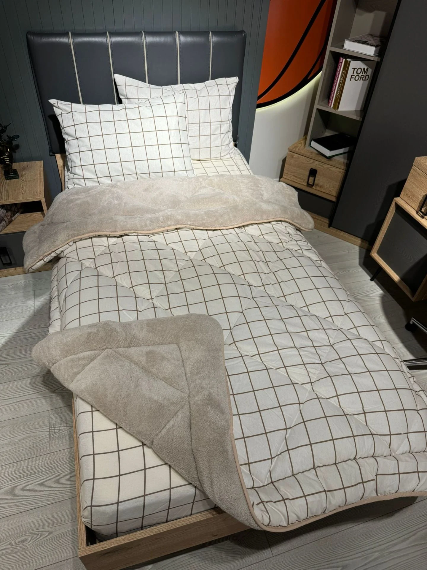 Krem Kare Tek Kişilik Welsoft Pufidik Uyku Seti Love (Lastikli Çarşaflı)