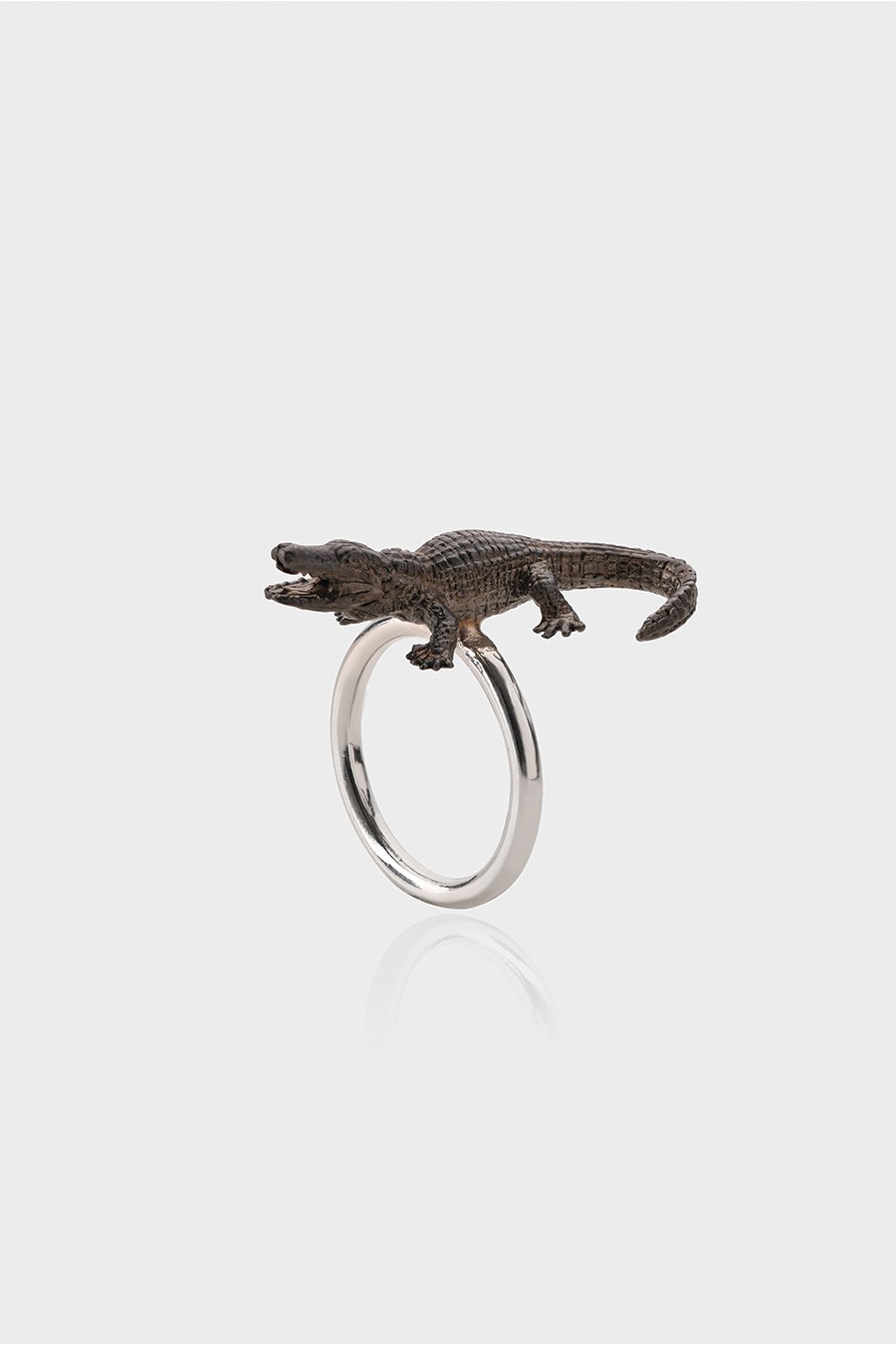 CROCODILE RING