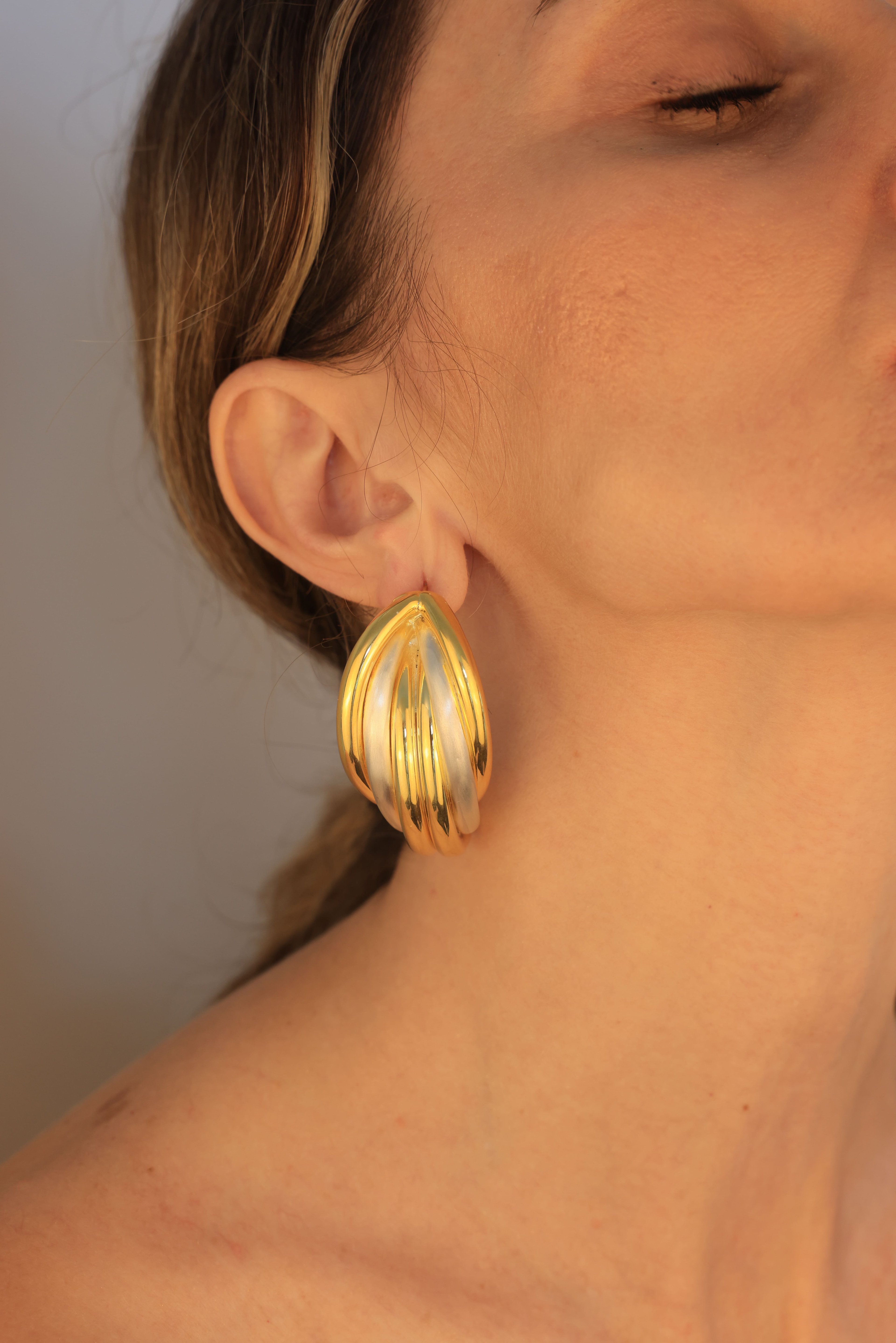 HUGE PIPE EARRINGS - GOLD