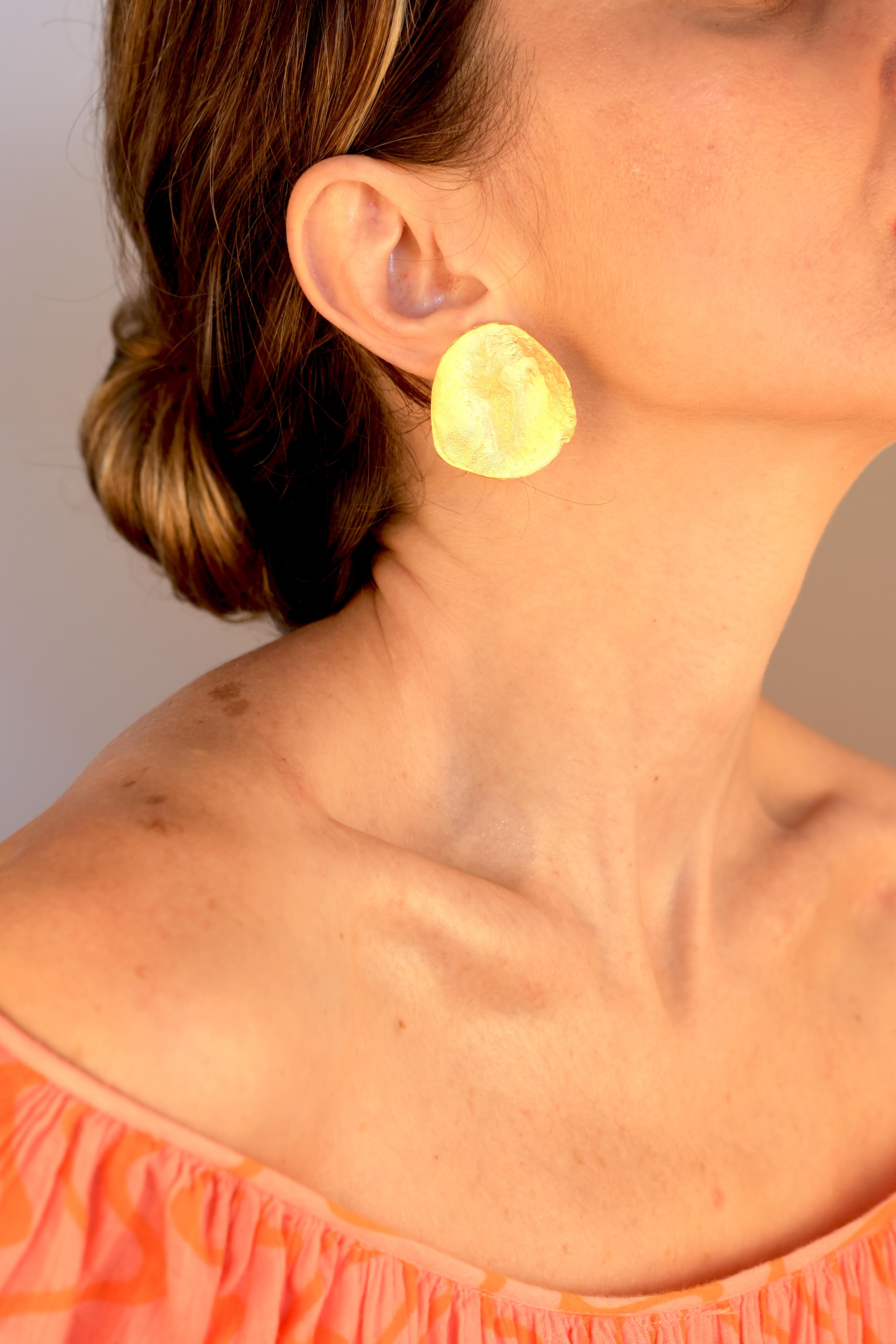 PLEA EARRING - Gold