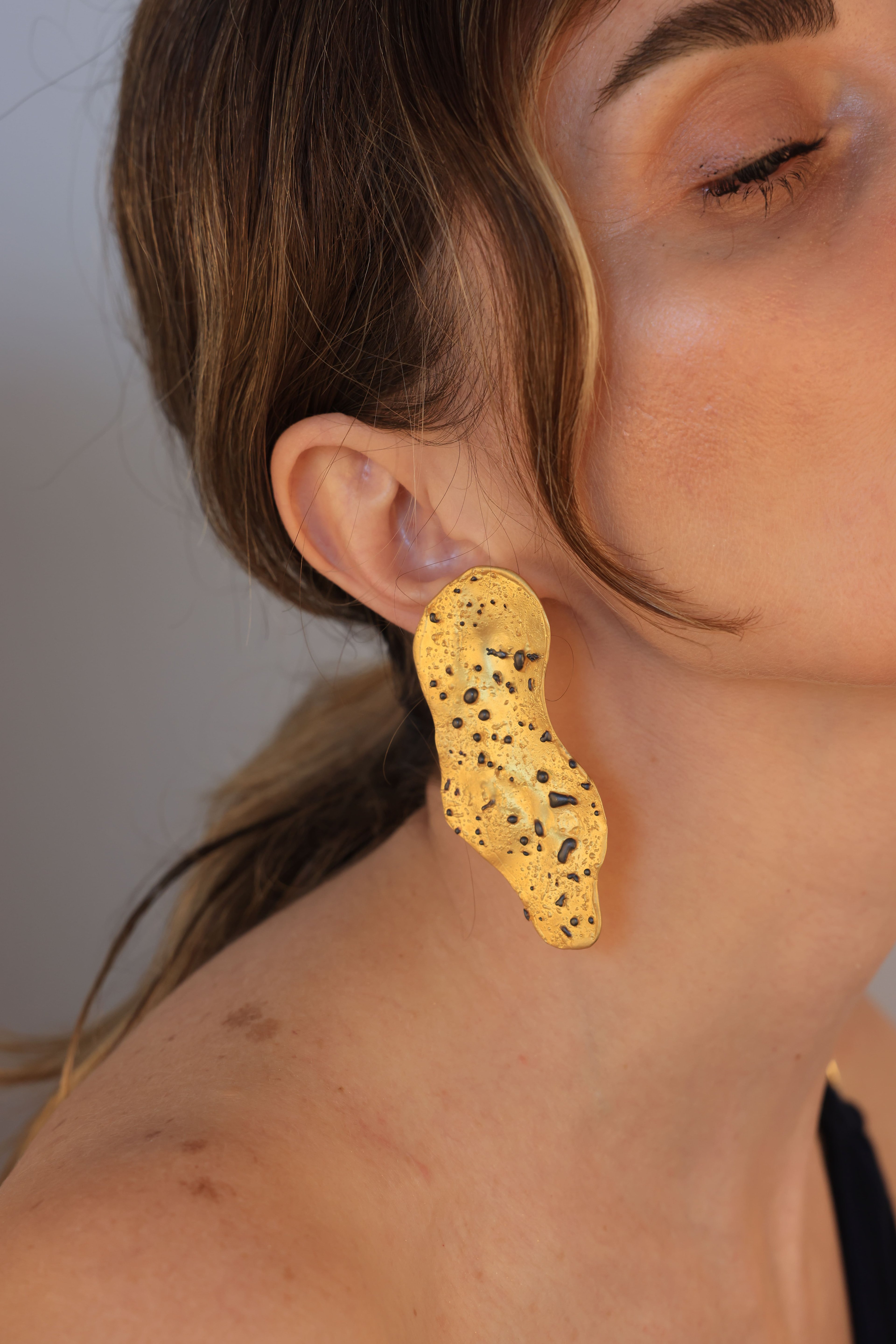 MAJE EARRINGS - GOLD MAJE