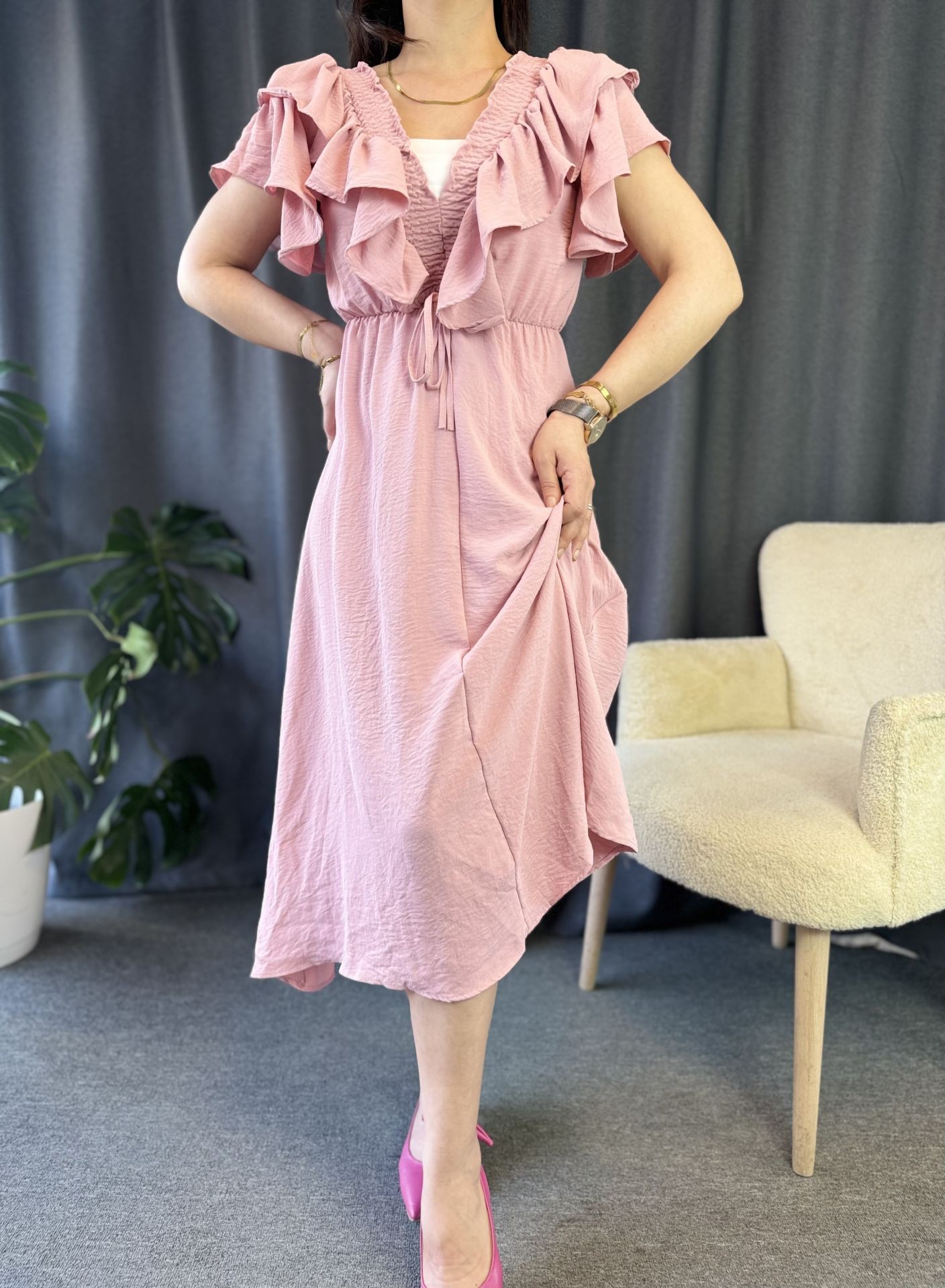 Yaka Fırfır Pembe Elbise