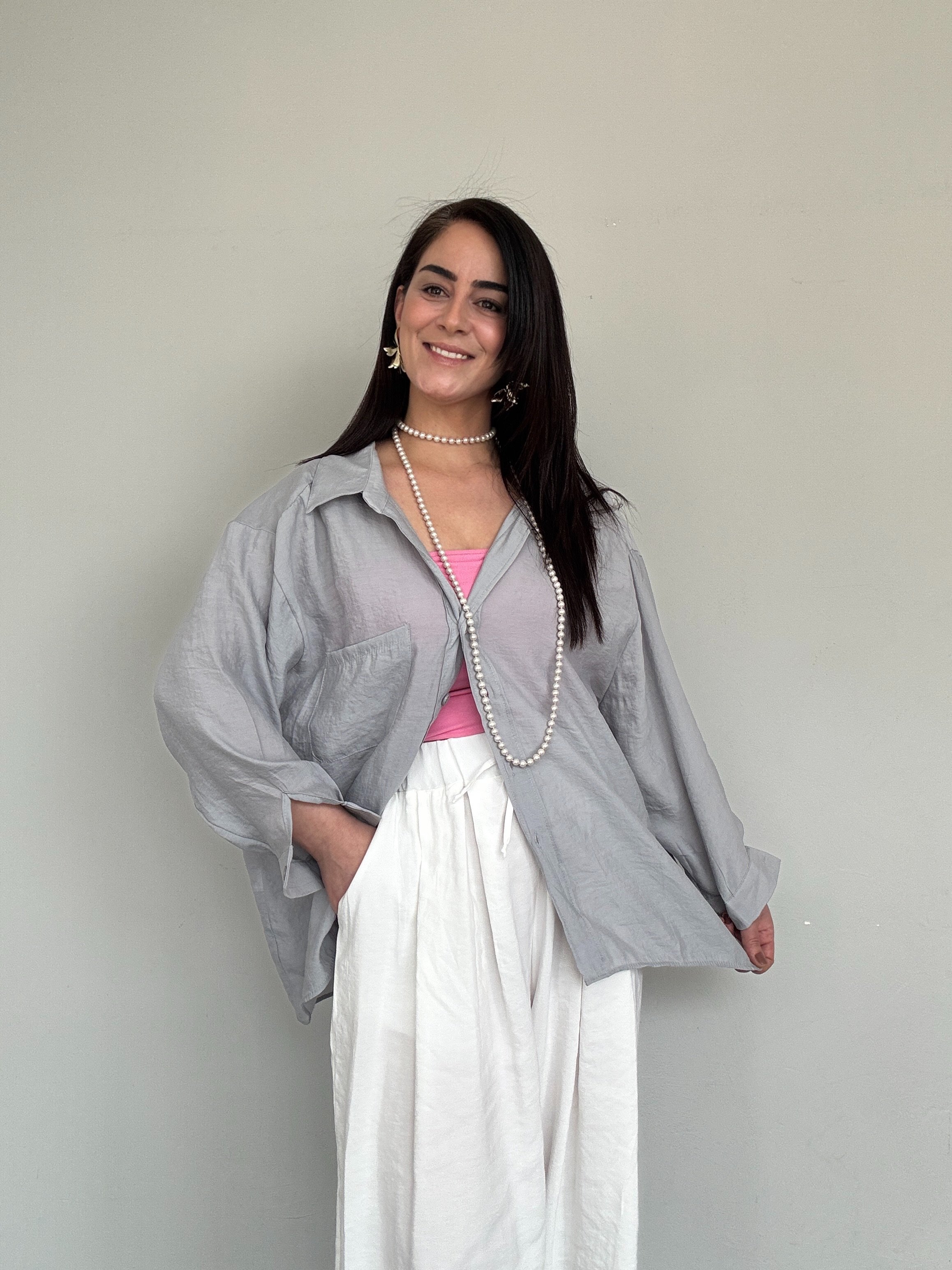 TENCEL KUMAŞ OVERSİZE CEPLİ GRİ GÖMLEK
