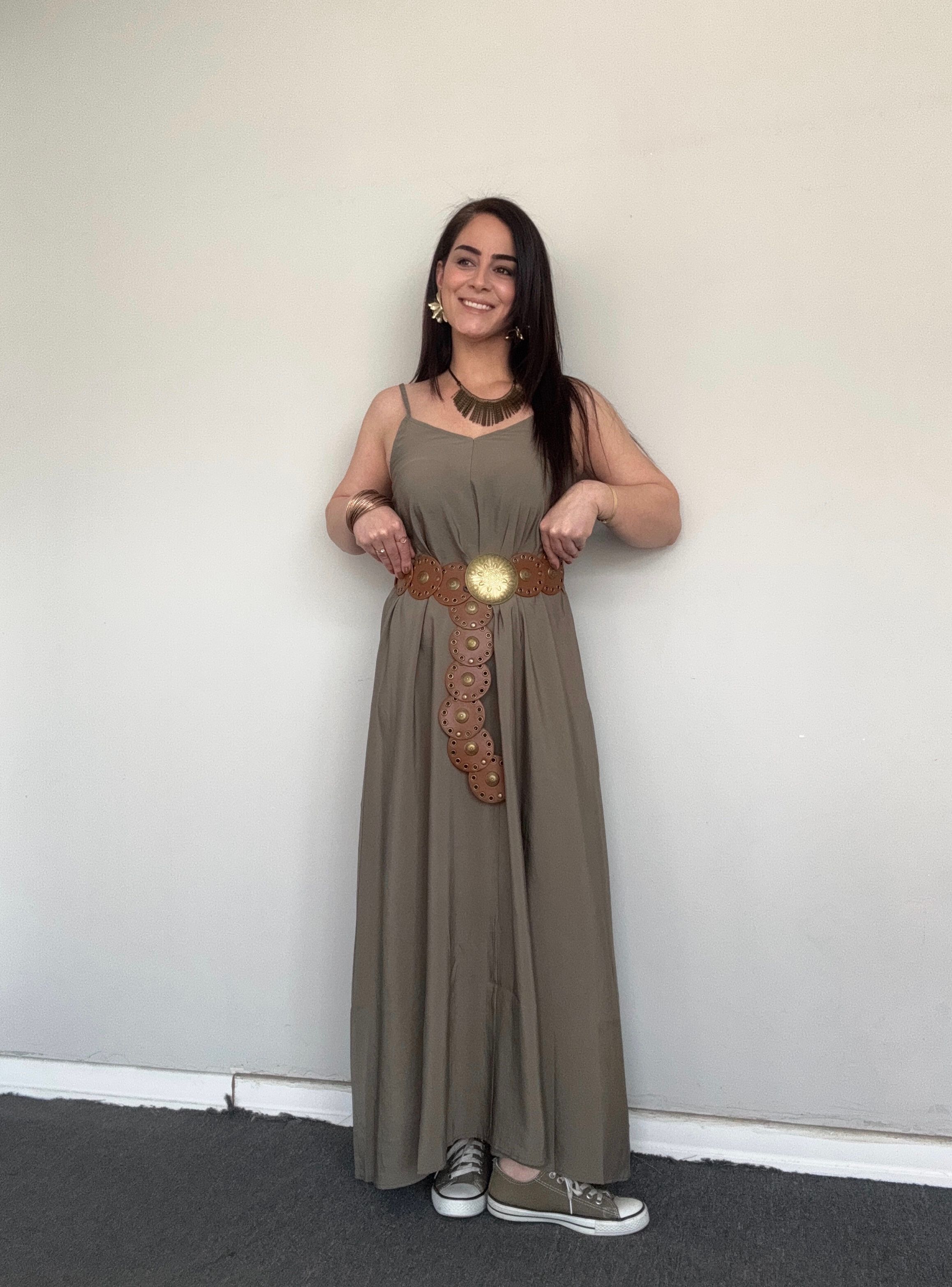 TENCEL KUMAŞ ASANSÖR ASKILI SALAŞ HAKİ ELBİSE