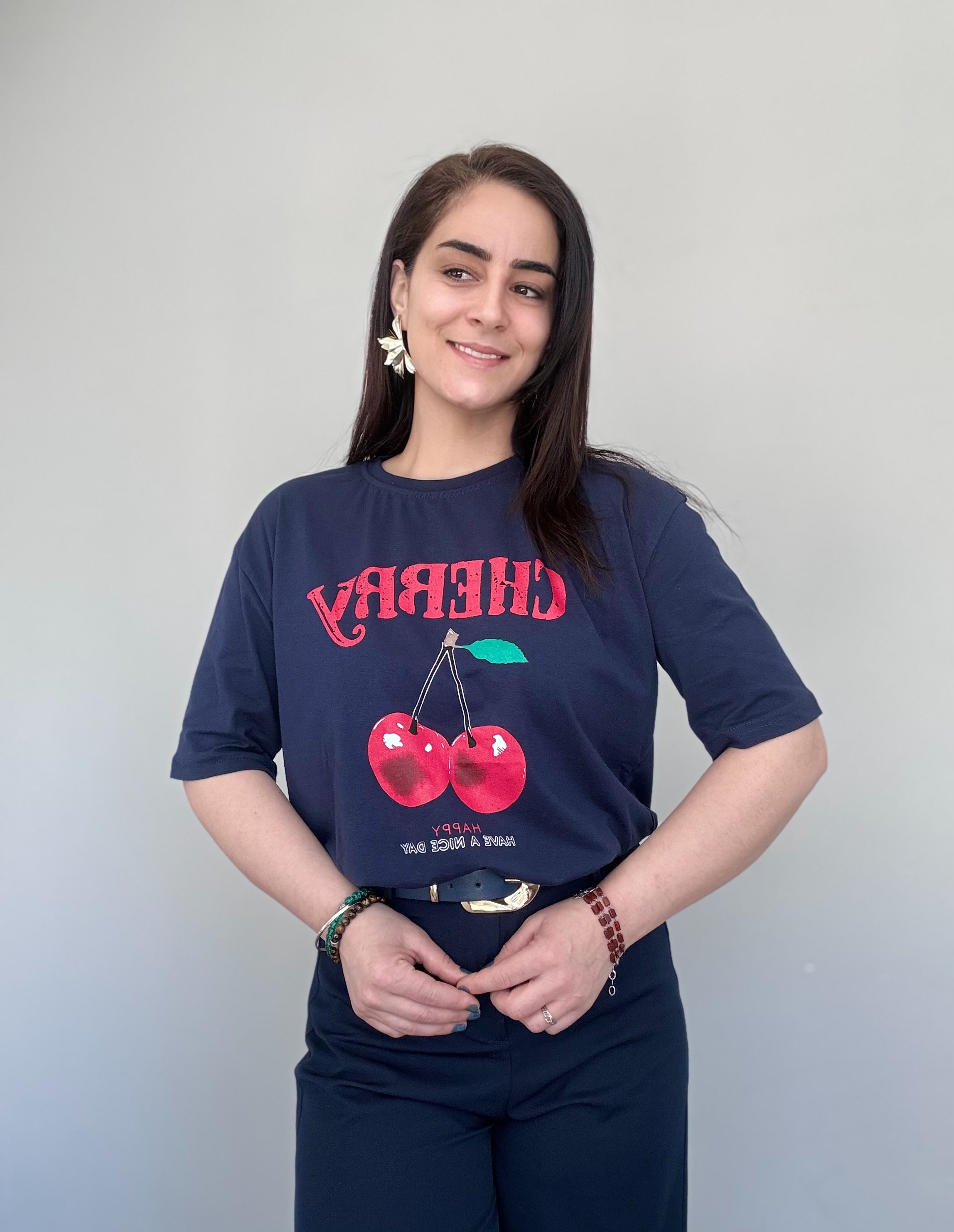 KİRAZ BASKILI BİSİKLET YAKA LACİVERT TSHİRT