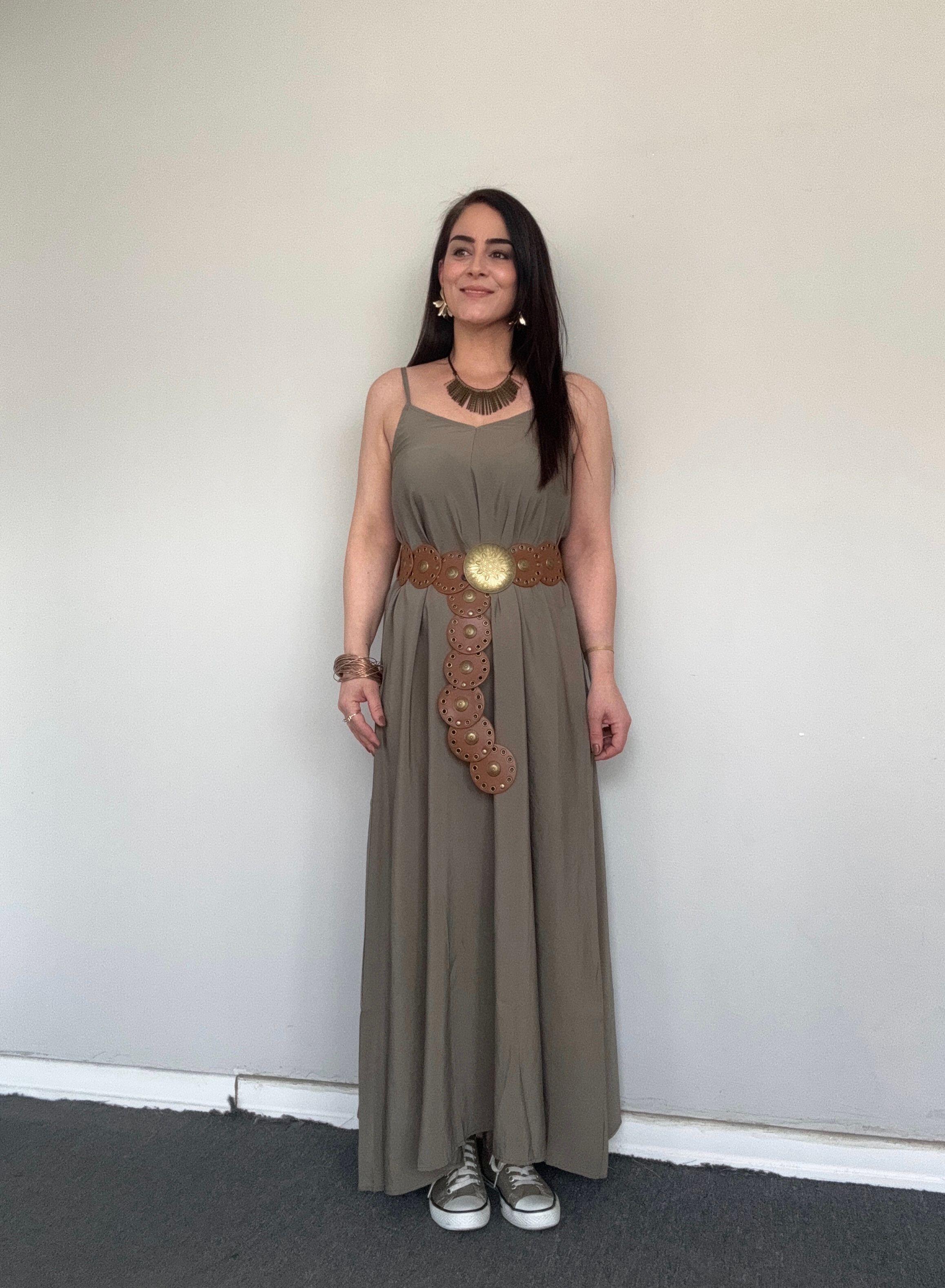TENCEL KUMAŞ ASANSÖR ASKILI SALAŞ HAKİ ELBİSE