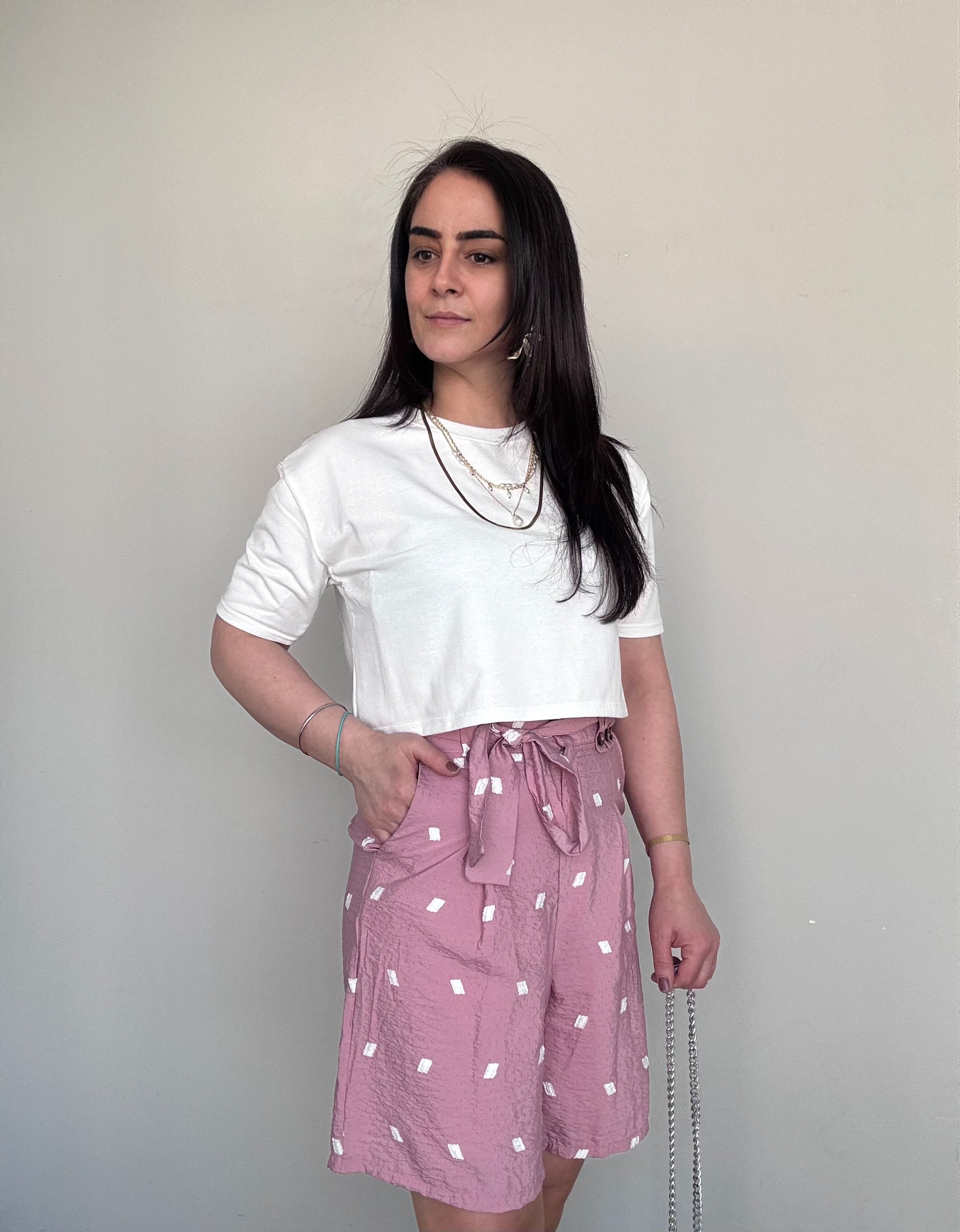 PUANTİYELİ KUŞAKLI ŞEHİR BOY PEMBE ŞORT