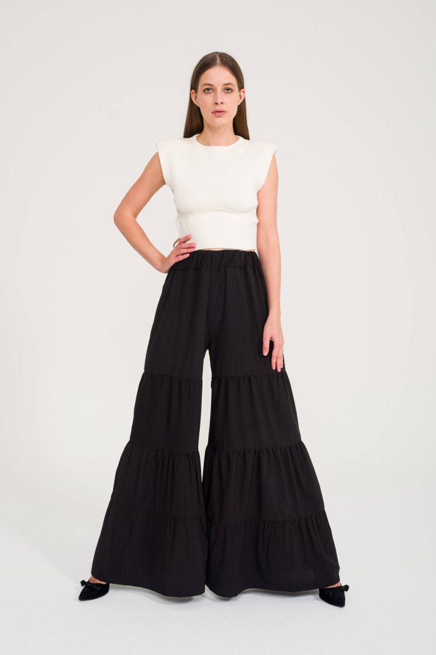 Krem Omuz Vatkalı Crop Bluz