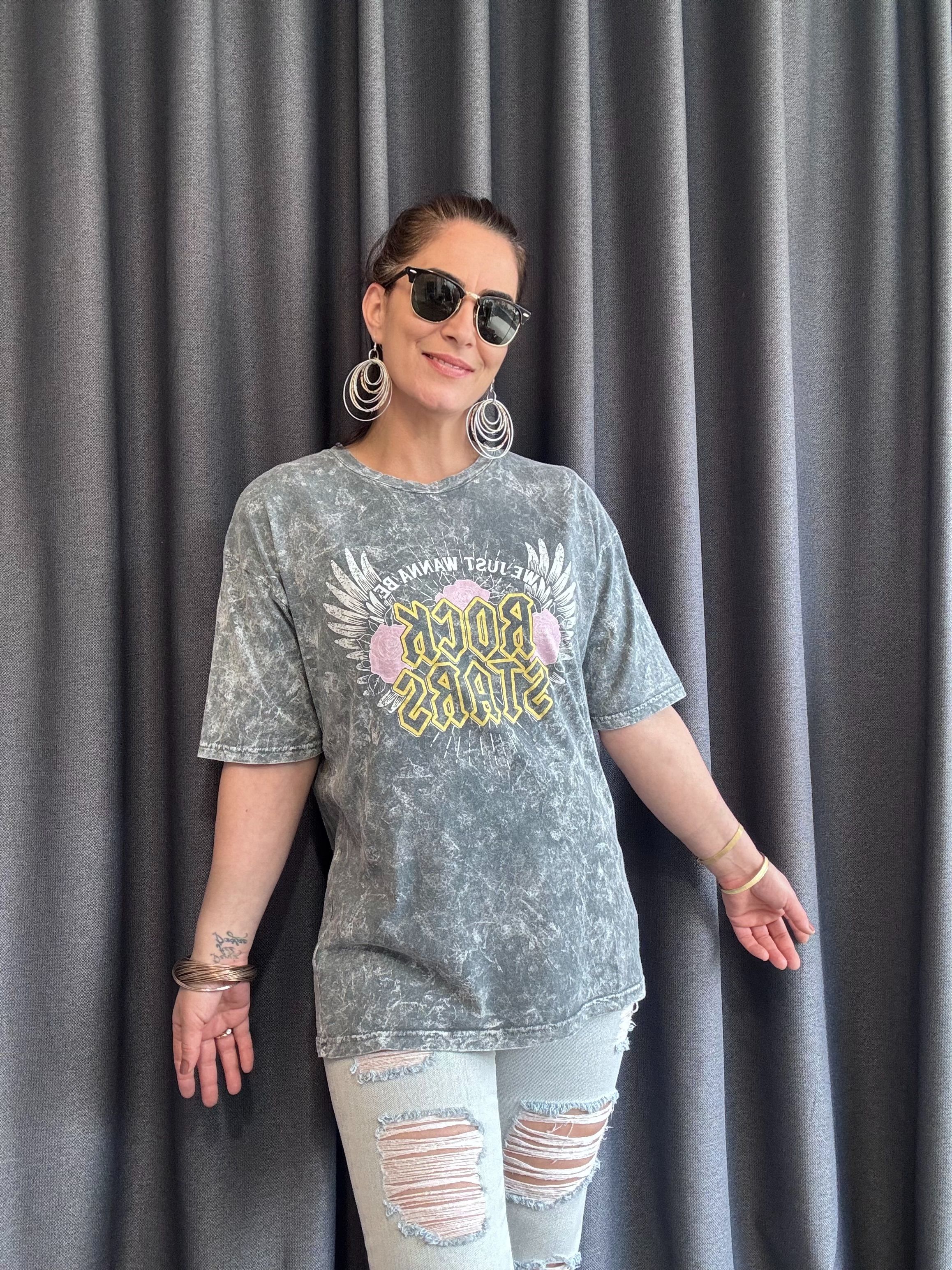 YIKAMALI YAZI BASKILI GRİ BERSHKA TSHİRT
