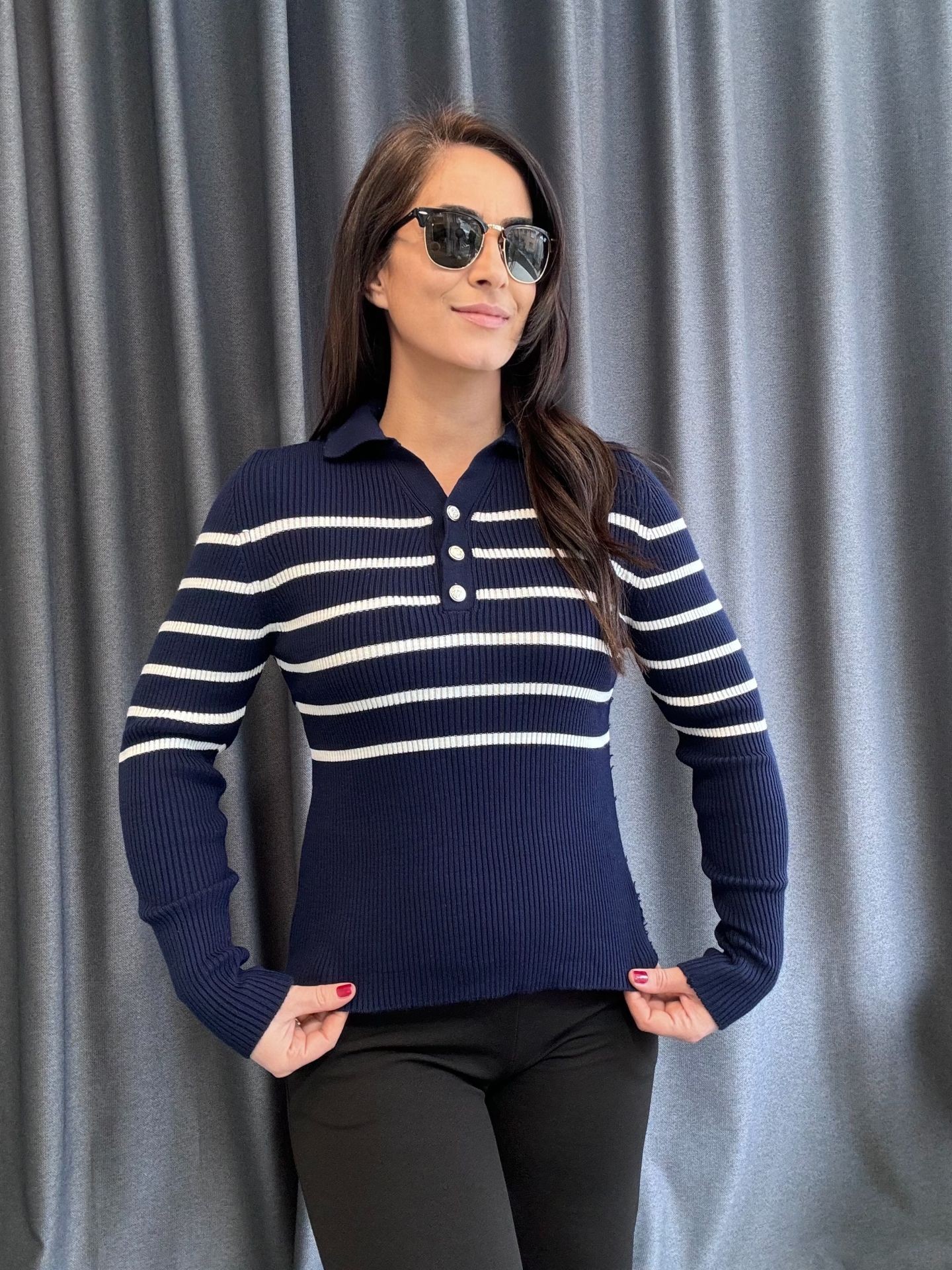 LACİVERT ÇİZGİLİ DÜĞMELİ BODY BLUZ