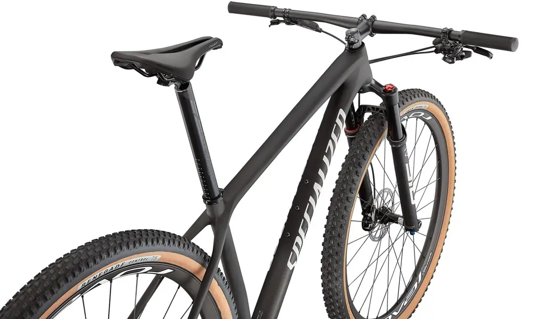 Specialized Epic HT Expert- Aktif Pedal Bisiklet'te