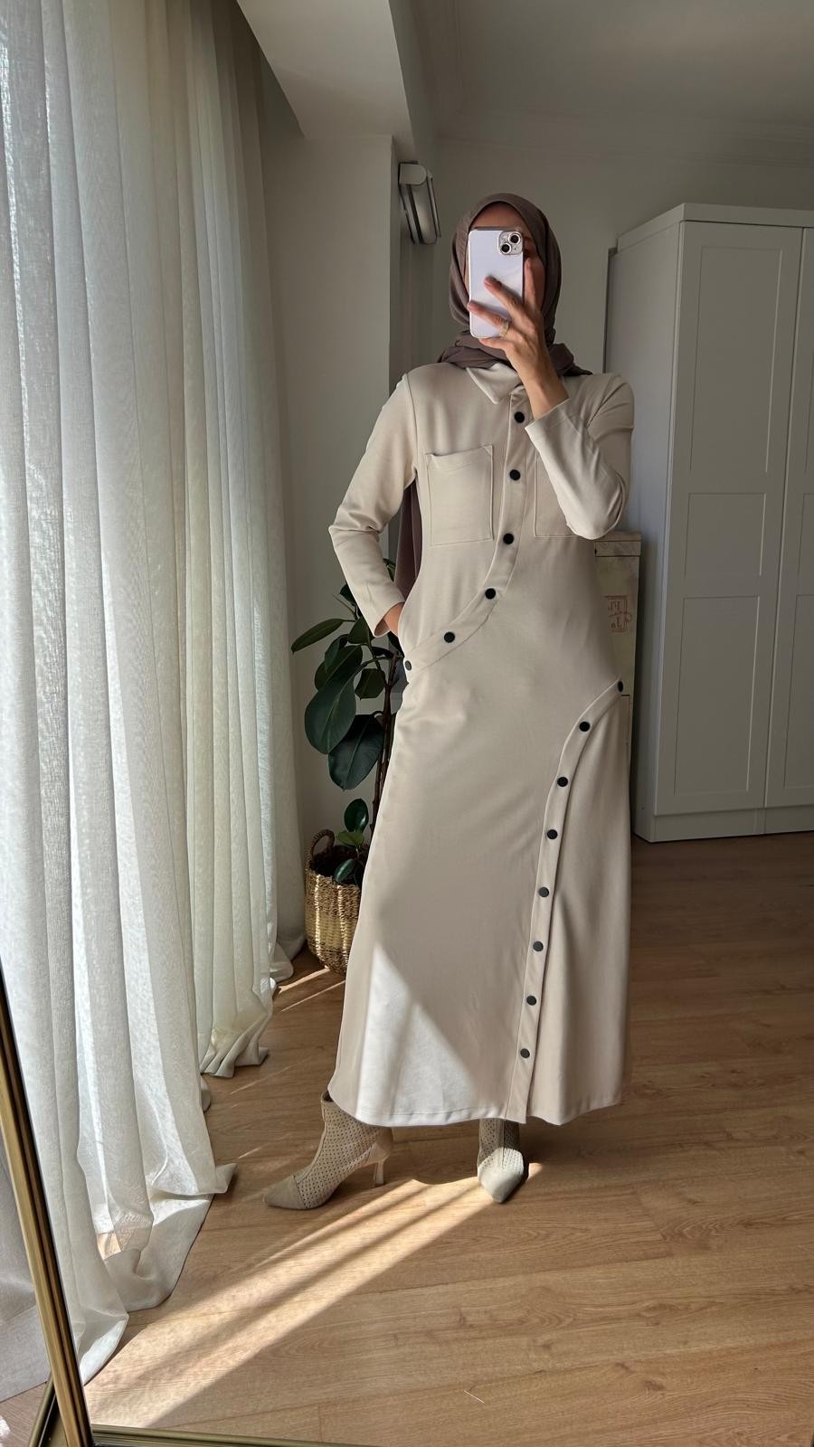 MAXİ BOY ÇITÇIT DETAYLI TASARIM ELBİSE