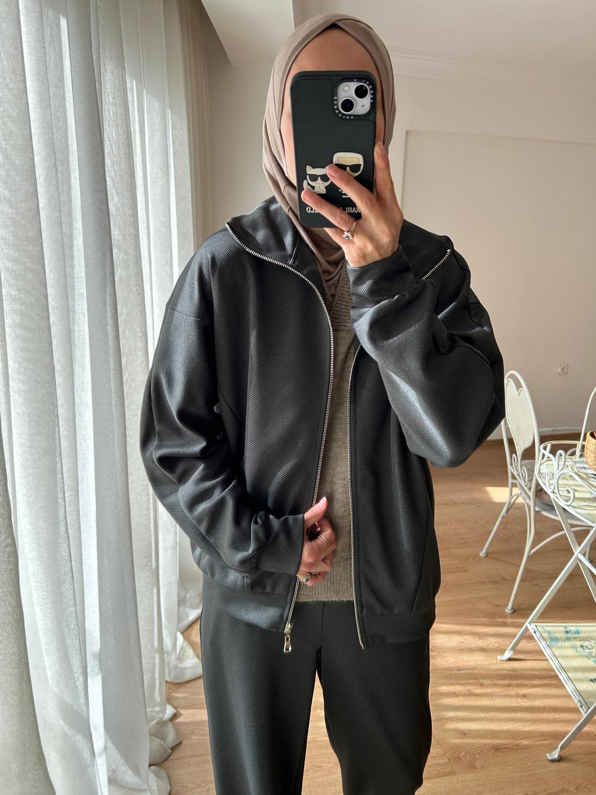 ÖNÜ FERMUARLI ÖRME EŞOFMAN TAKIM