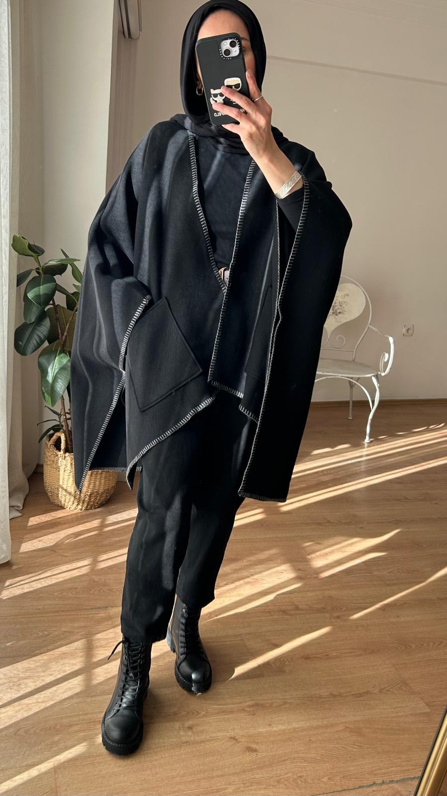 ORJ MARKA CEPLİ YÜN PANÇO