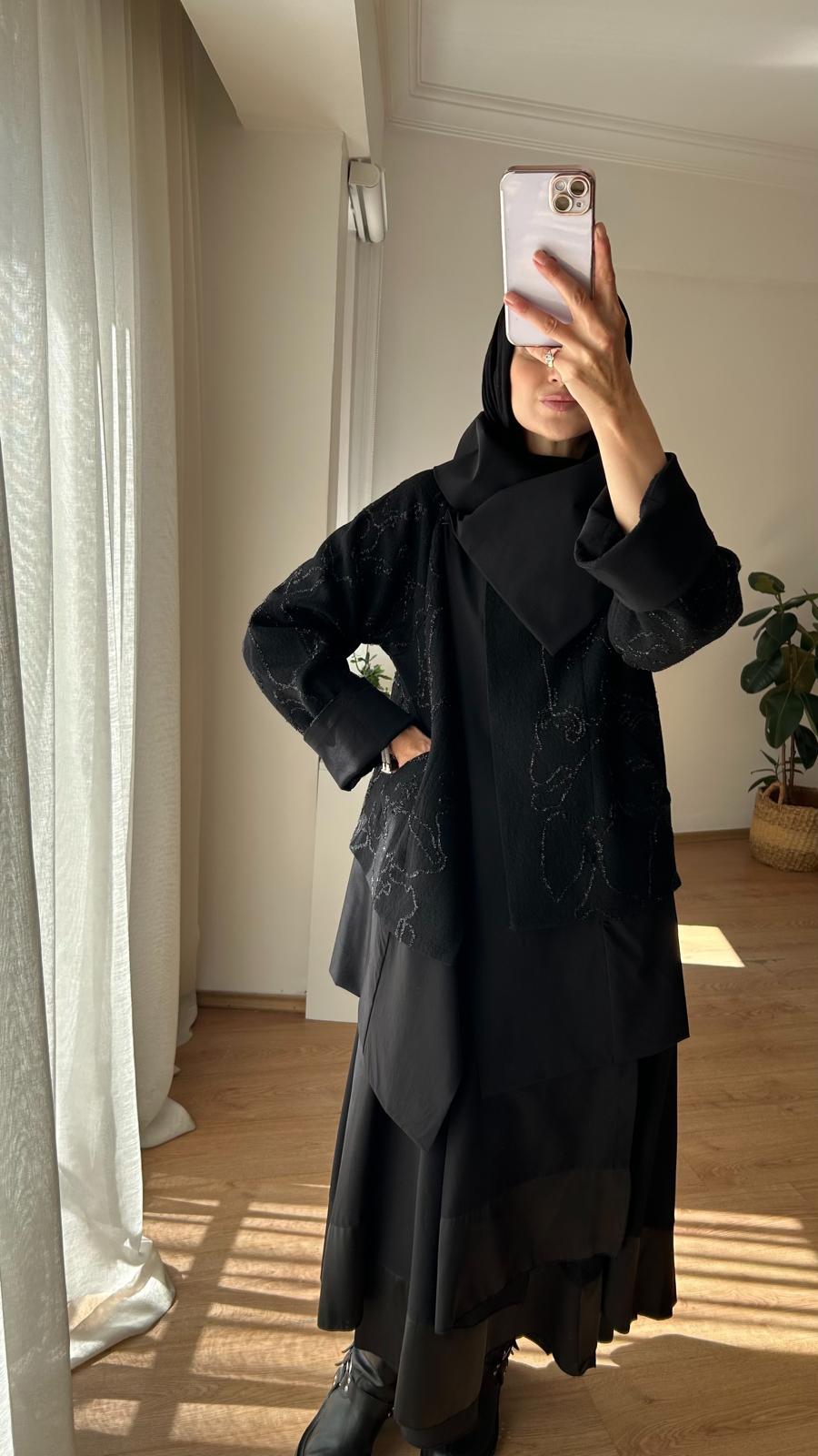 ASİMETRİK KEÇE KIŞLIK CEKET 