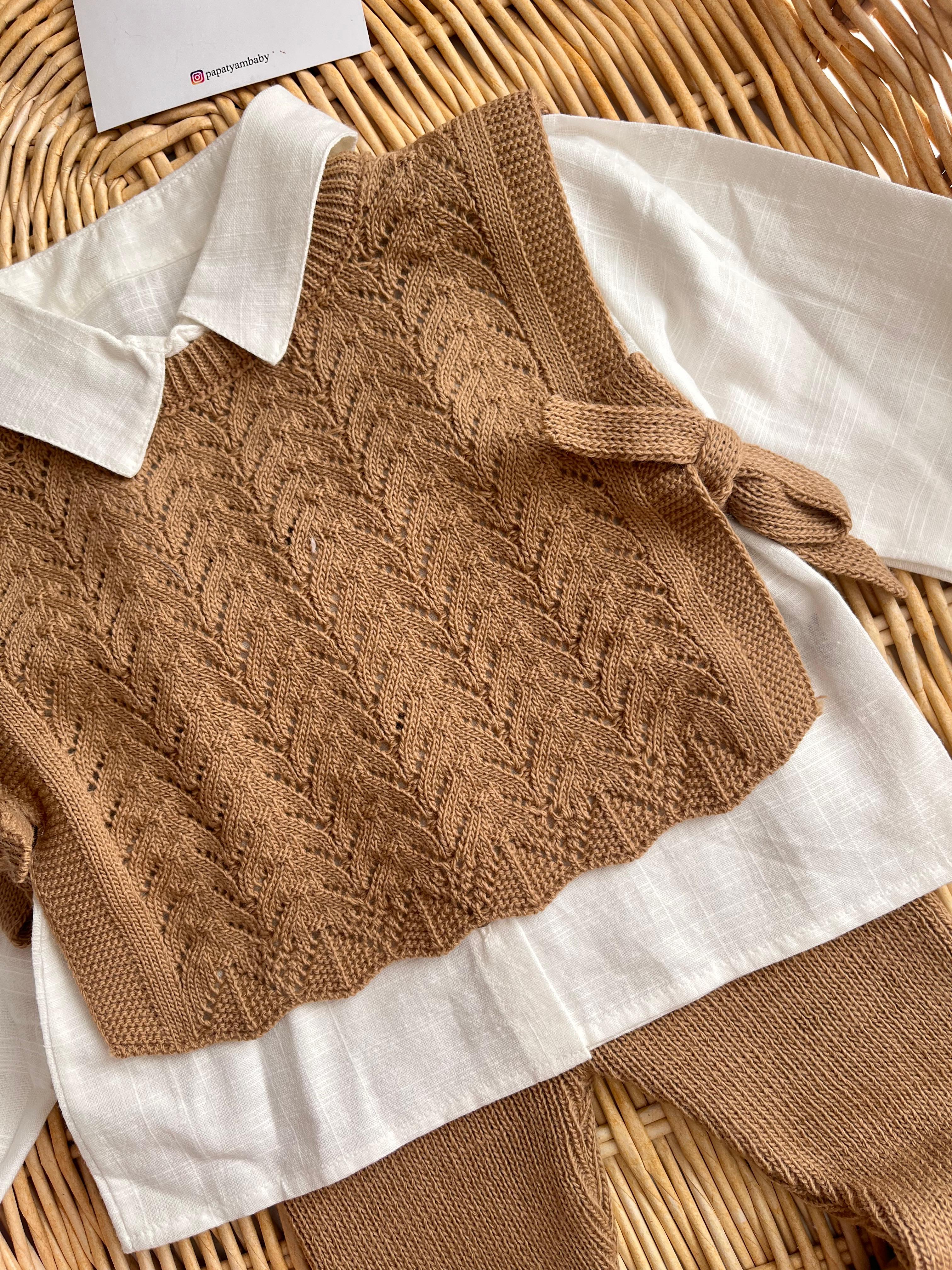 Triko Süveterli Gömlek Alt 3'lü Takım Kahve