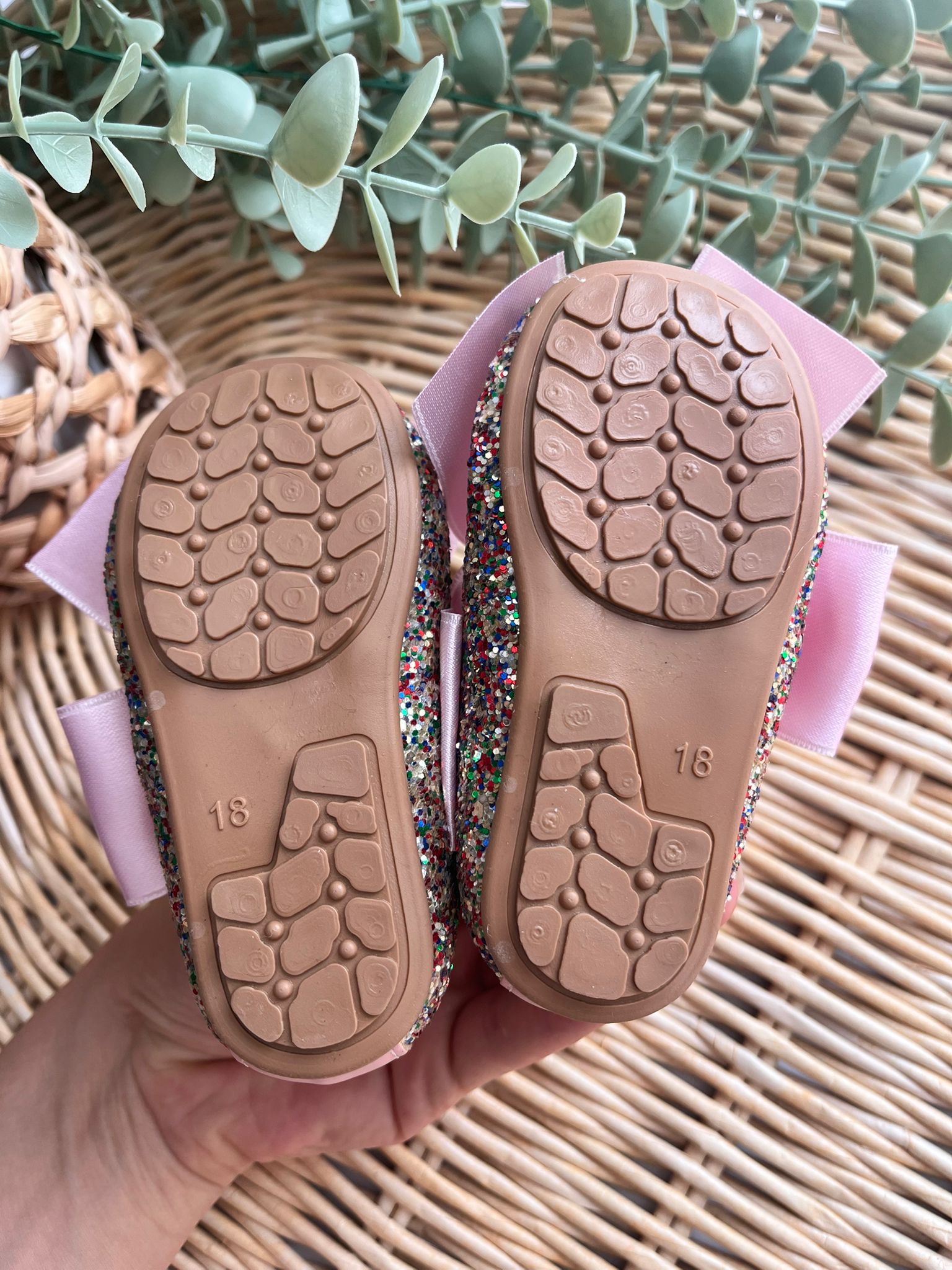 Renkli Simli Kurdele Detay Tabanlı Gerçek Deri Ayakkabı