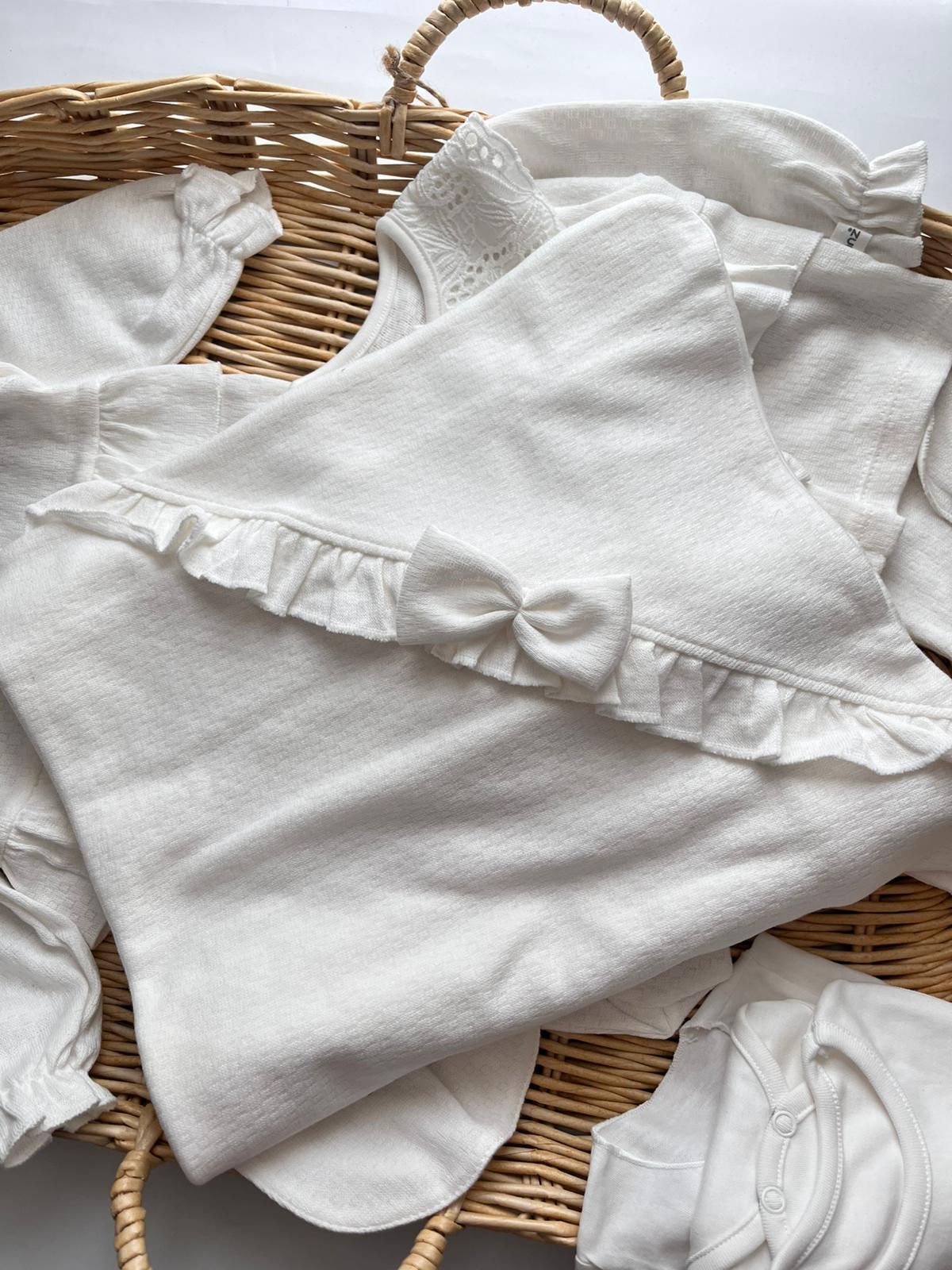 %100 Pamuk Fisto Yaka Fırfır Detaylı 10 Parça Yenidoğan Set