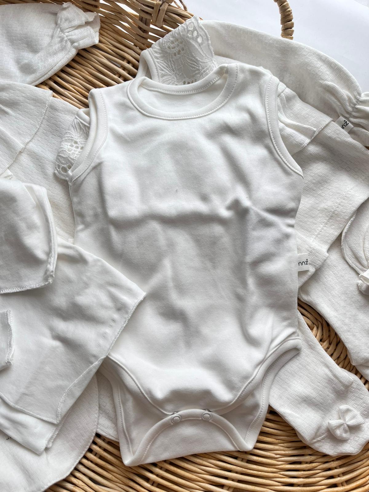 %100 Pamuk Fisto Yaka Fırfır Detaylı 10 Parça Yenidoğan Set