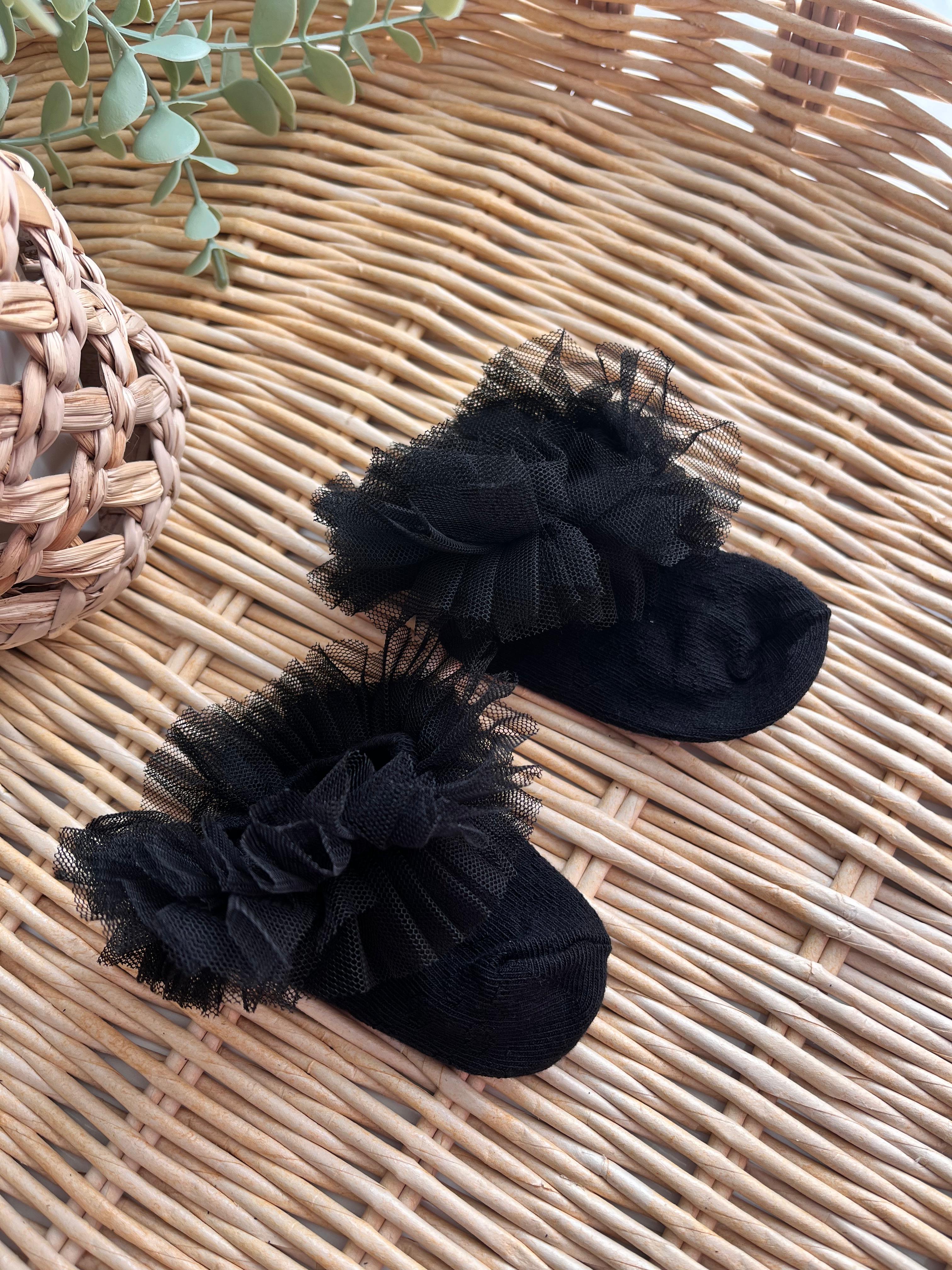 Siyah Tütülü Çorap