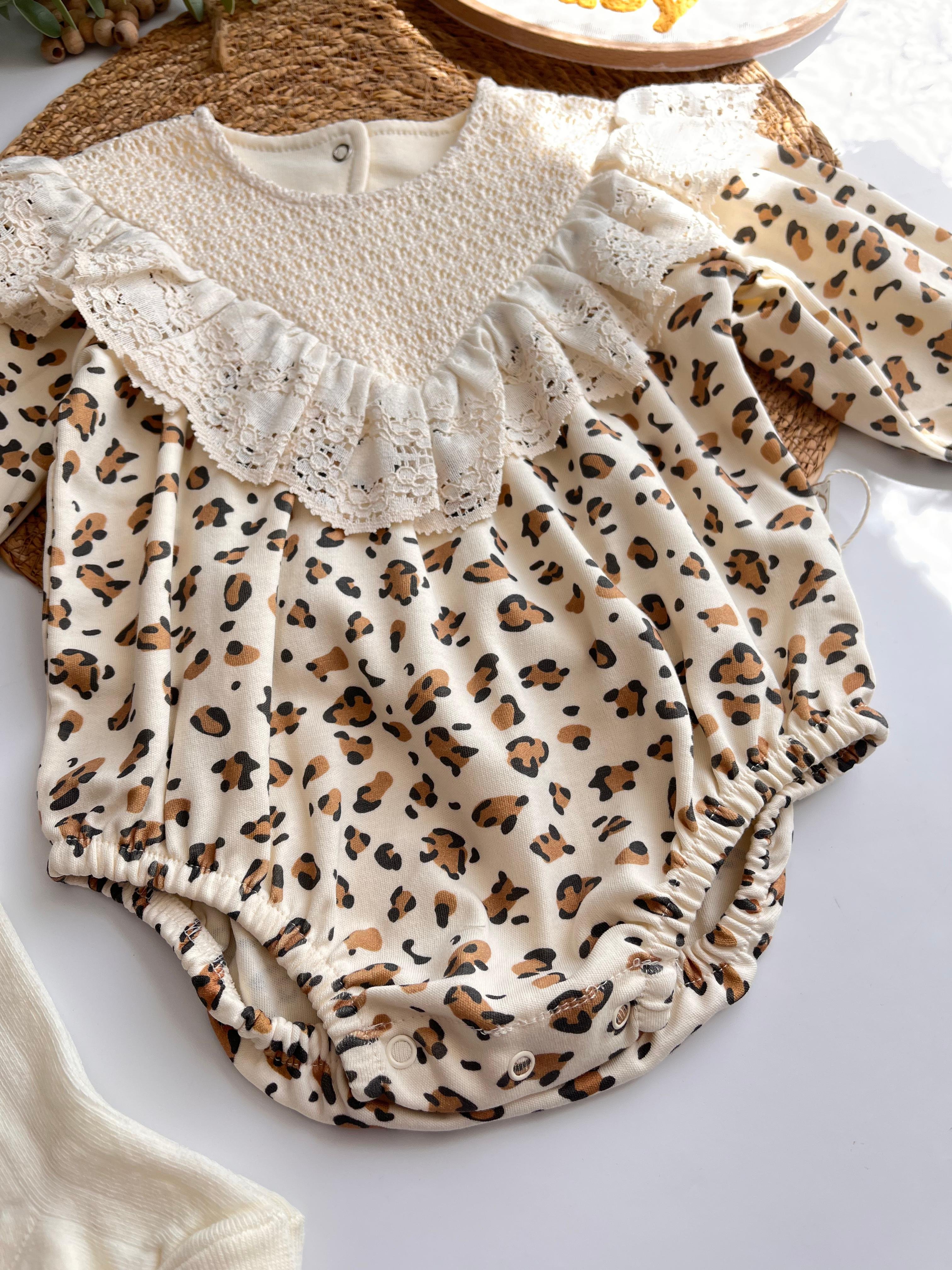 Leopar Romper ve  Çorap