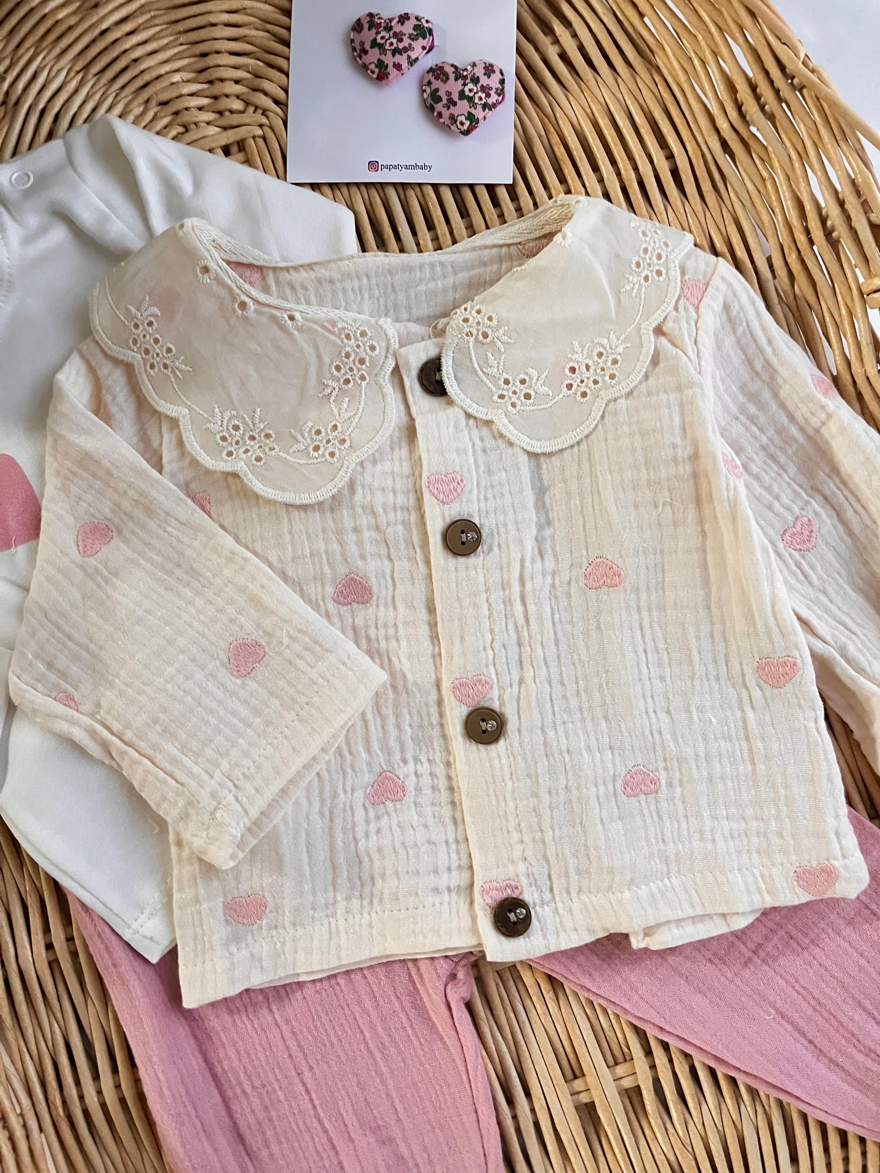 %100 Pamuk Fisto Yakalı Müslin Kumaş Kalp Nakış Hırka, Tshirt Alt 3'lü Müslin Takım
