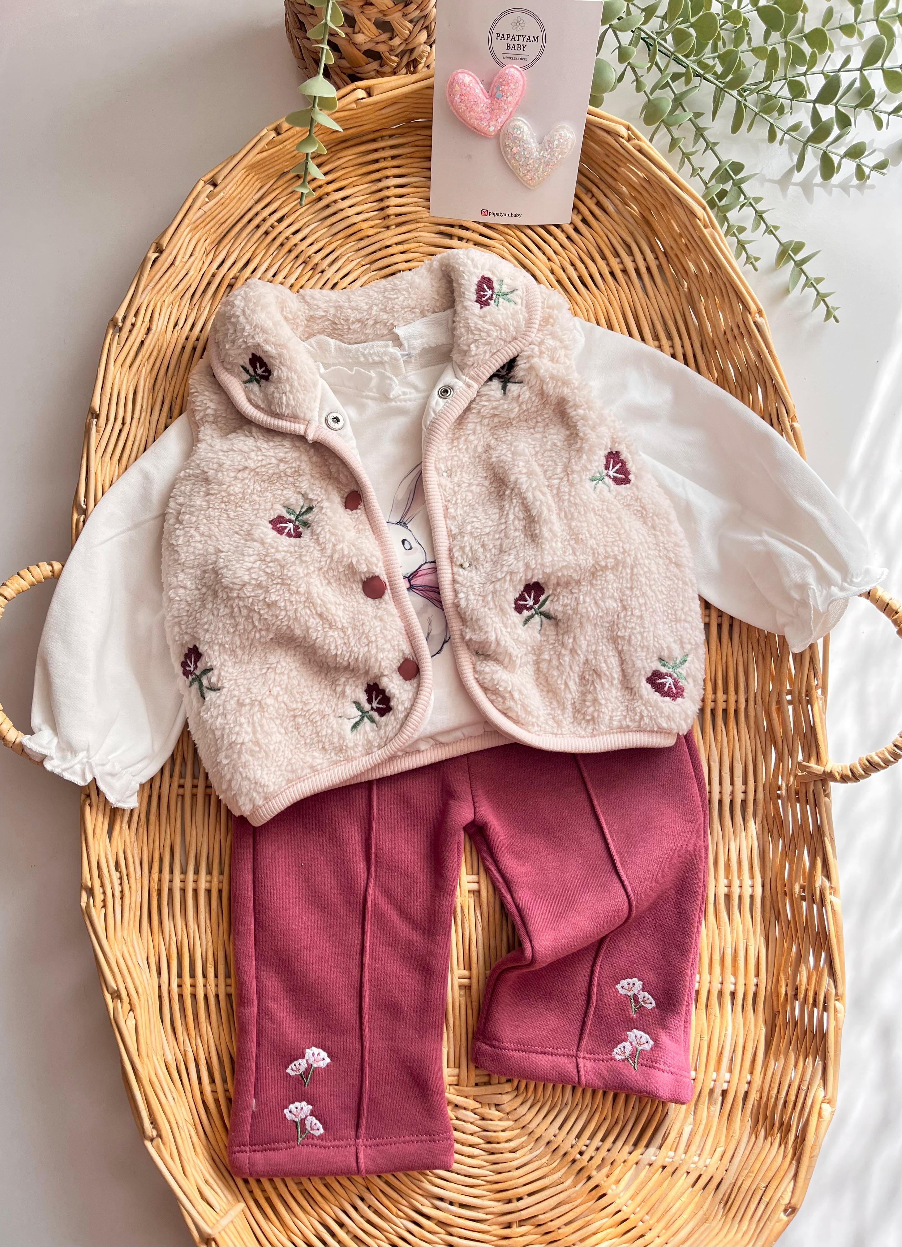 Bunny Peluş Yelekli Tshirt Alt 3'lü Takım