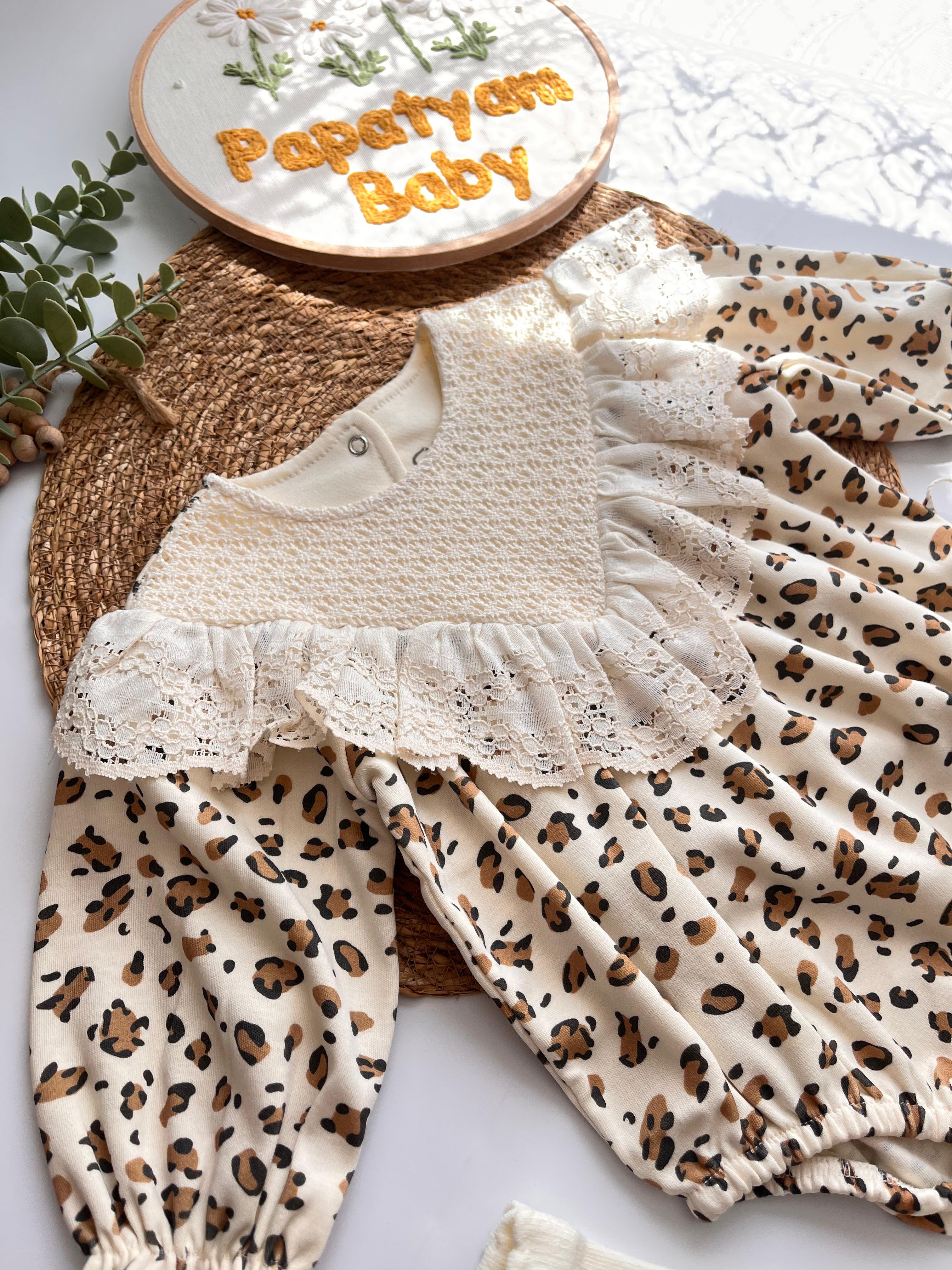 Leopar Romper ve  Çorap