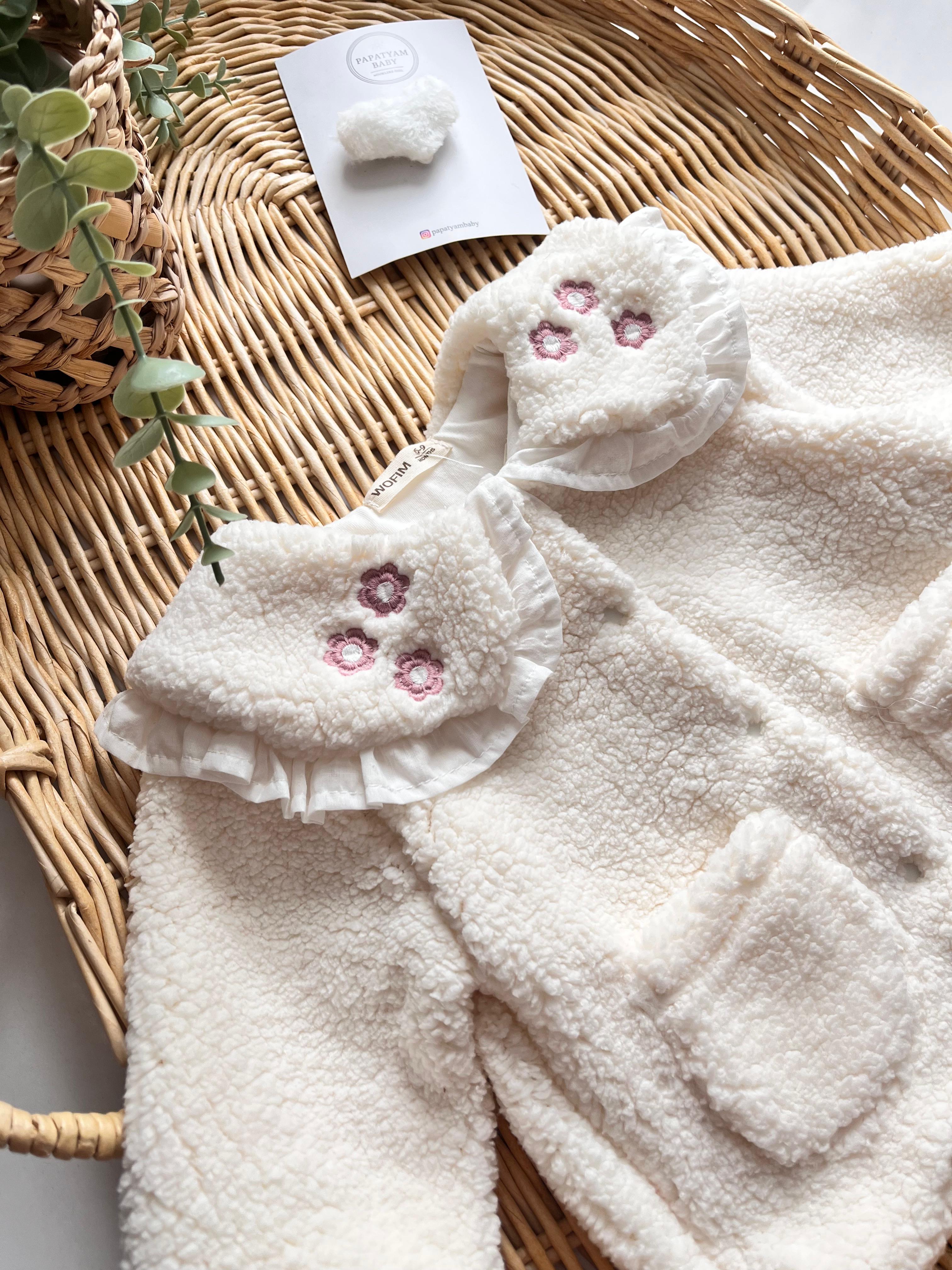 Yaka Nakışlı İçi Astarlı Peluş Ceket Ekru
