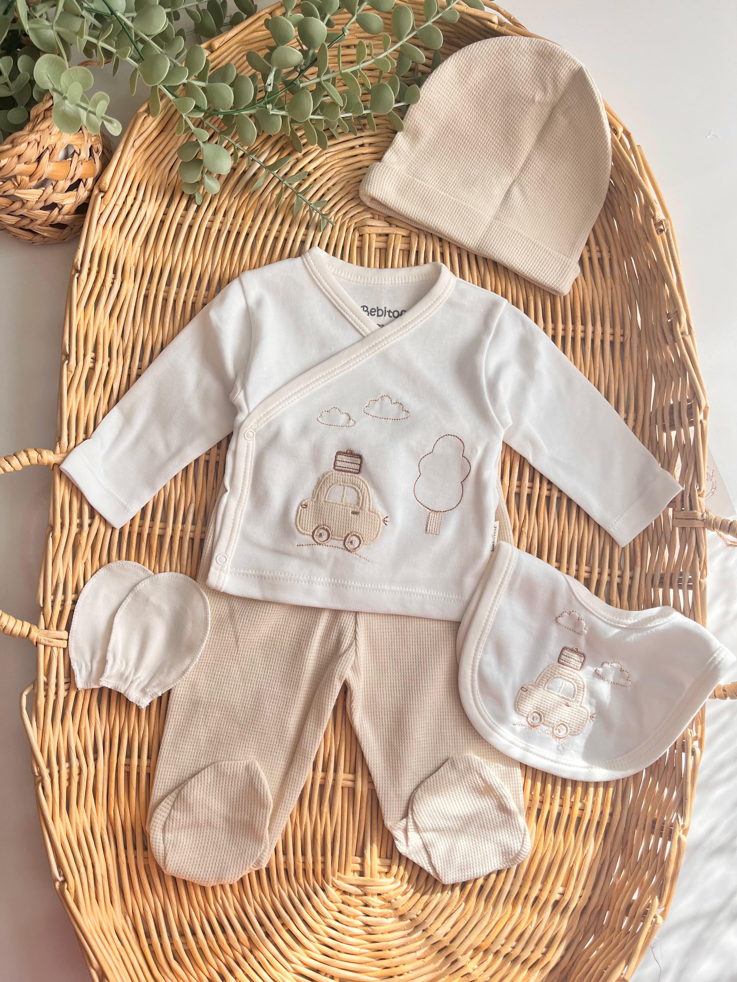 %100 Pamuk Erkek Bebek Araba Nakışlı 5'li Yenidoğan Set Bej