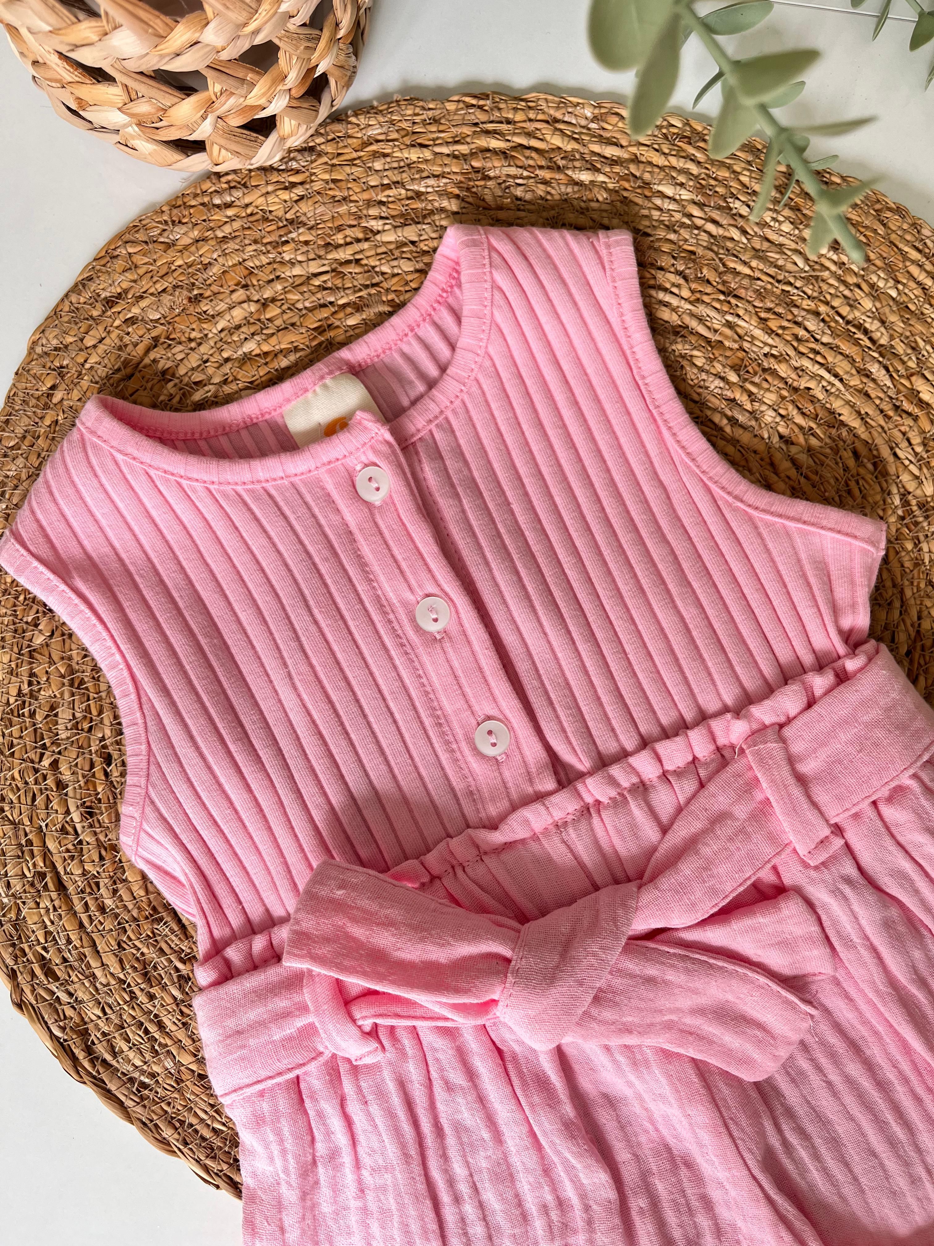 Fitilli Altı Müslin Bağlamalı Sort Tulum Pembe