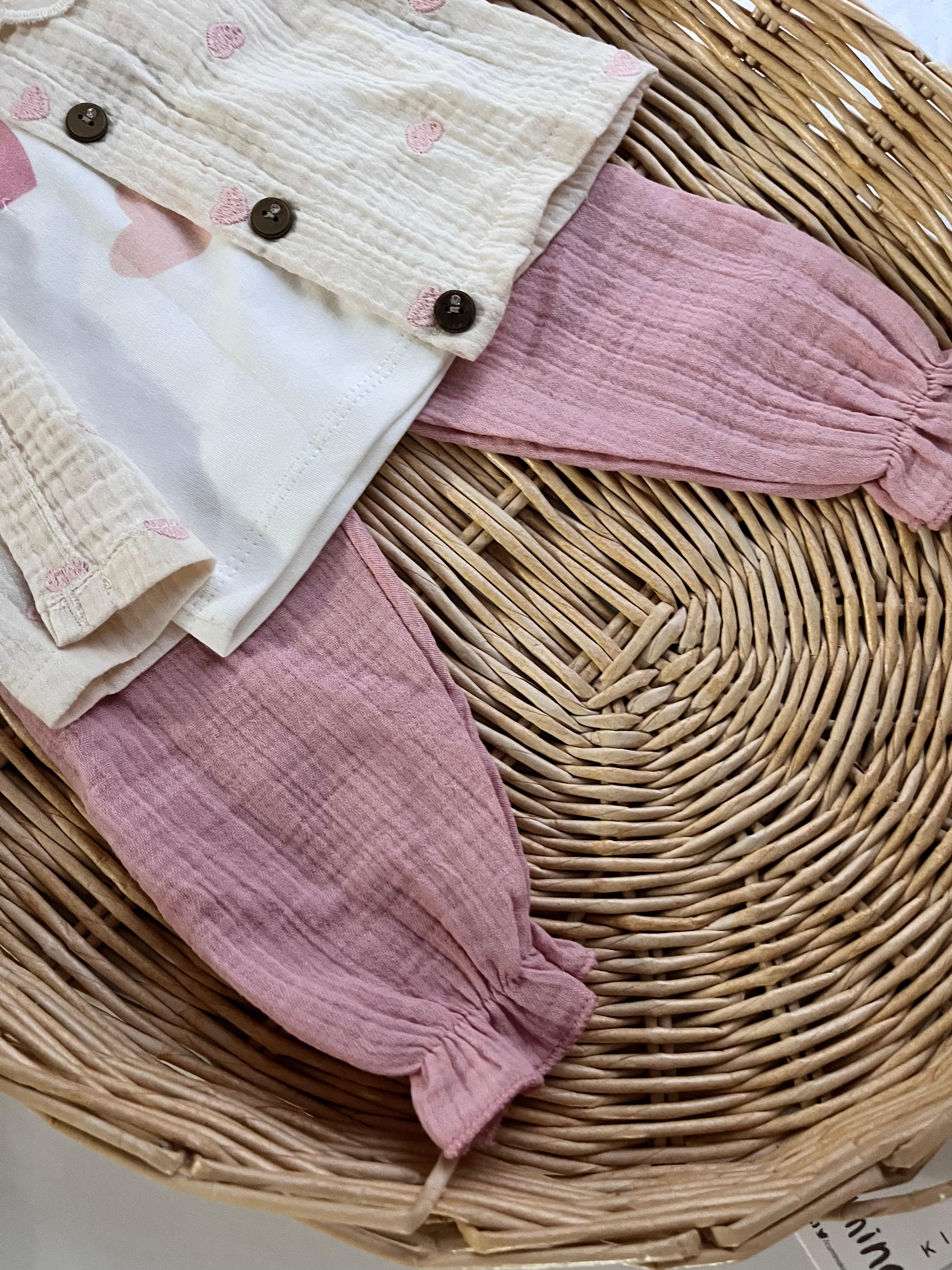 %100 Pamuk Fisto Yakalı Müslin Kumaş Kalp Nakış Hırka, Tshirt Alt 3'lü Müslin Takım